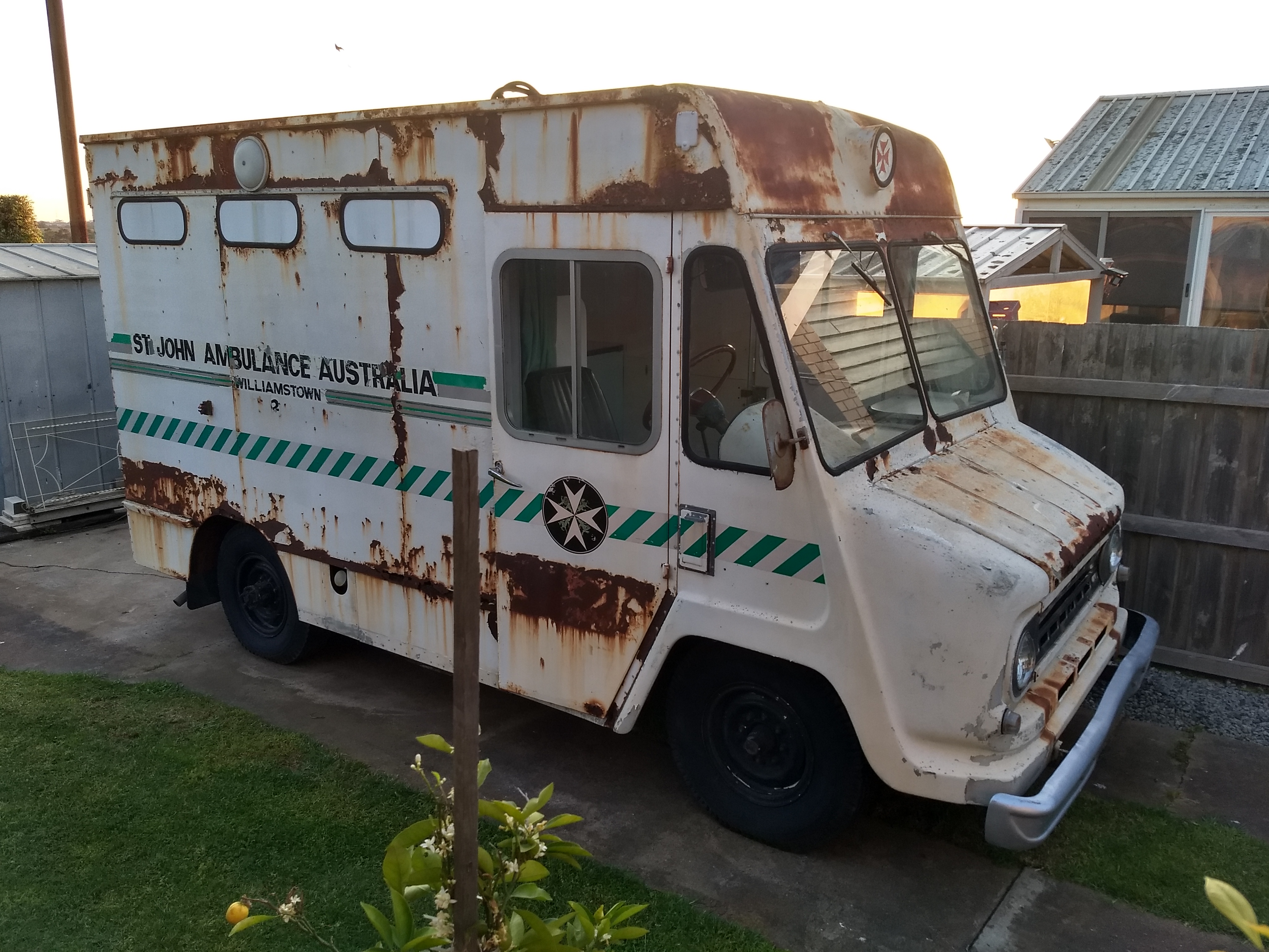 1971 INTERNATIONAL C1200 STEP VAN