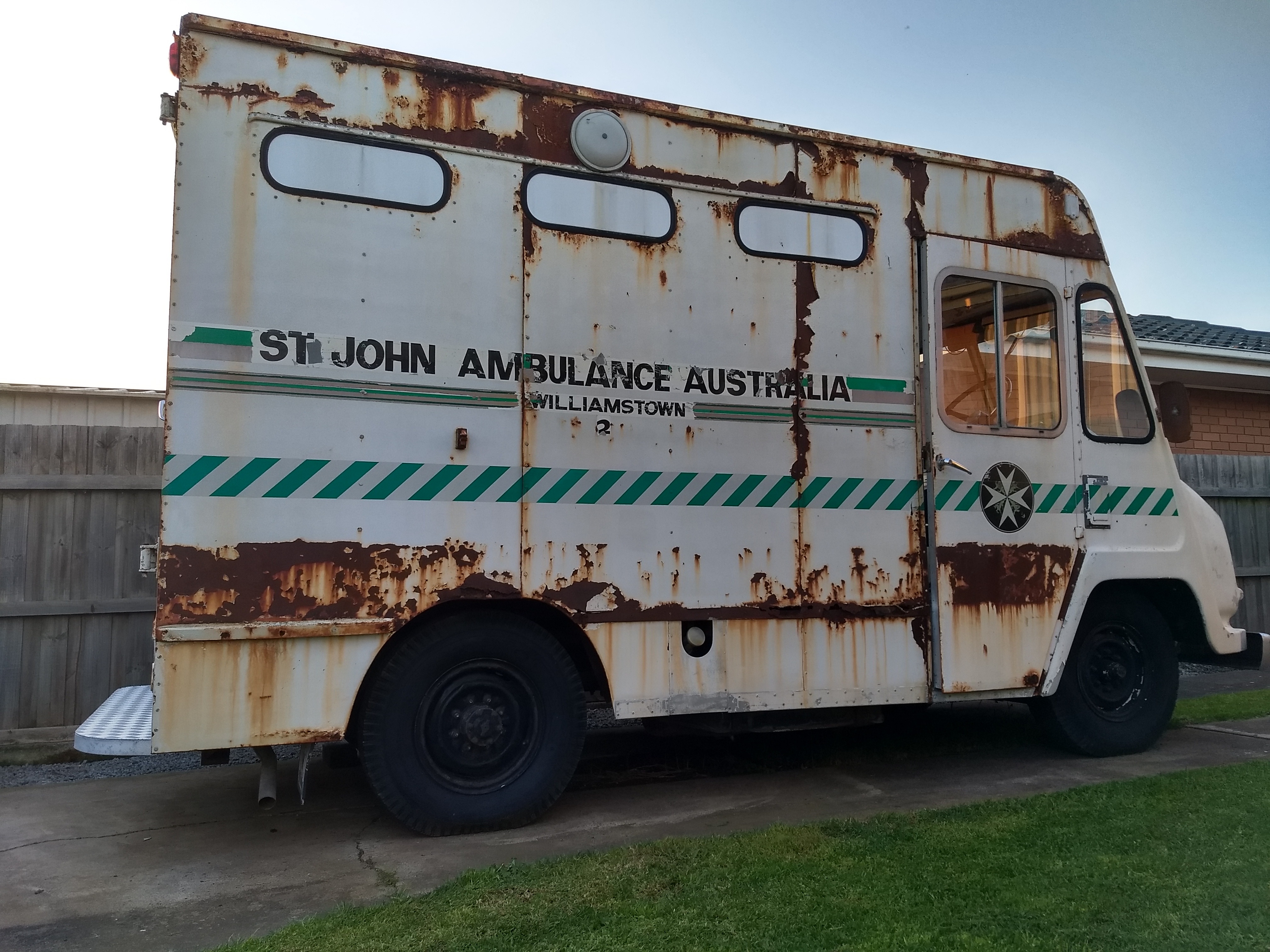 1971 INTERNATIONAL C1200 STEP VAN