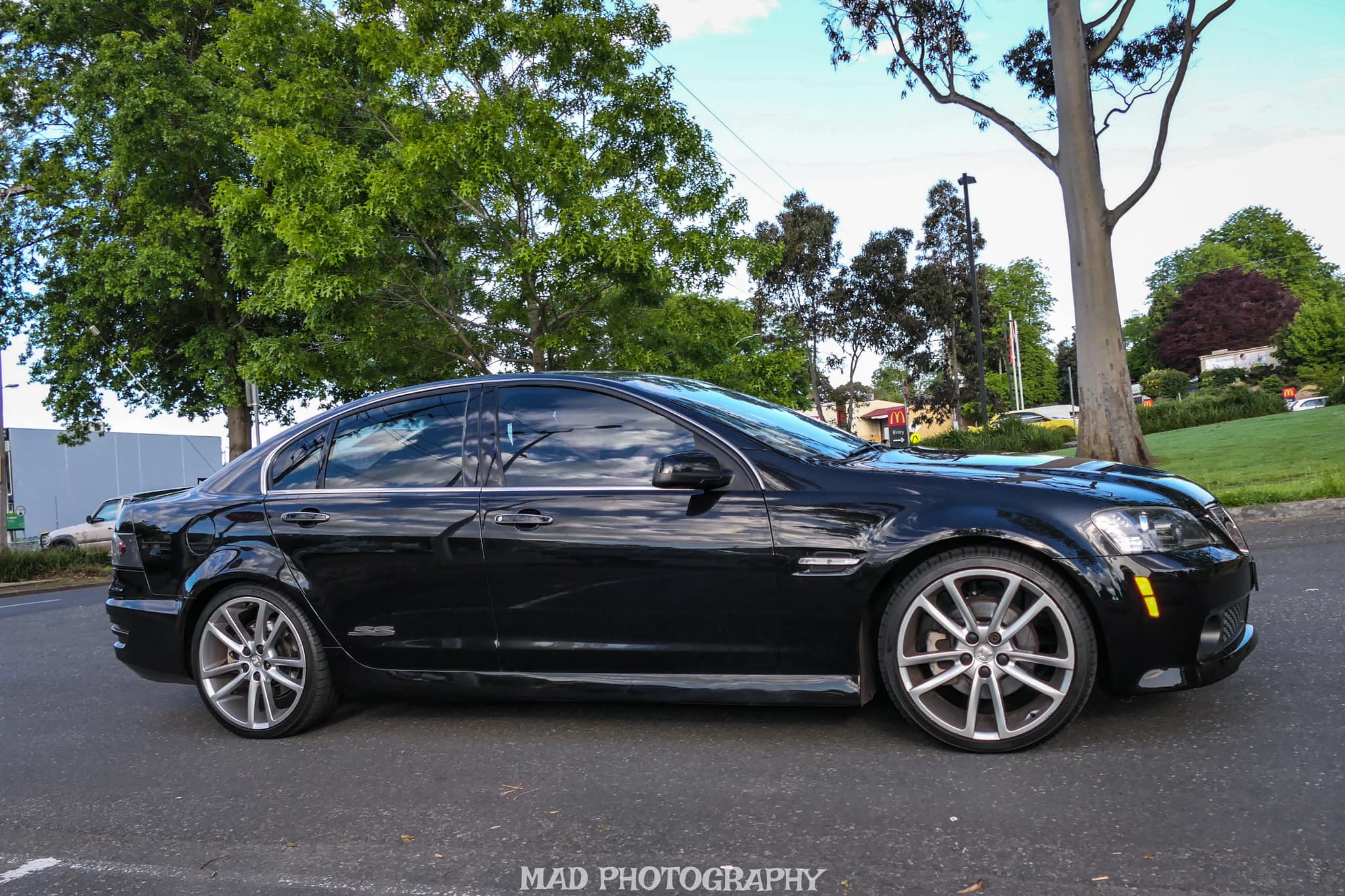 2010 HSV SSV SE G8 SEDAN