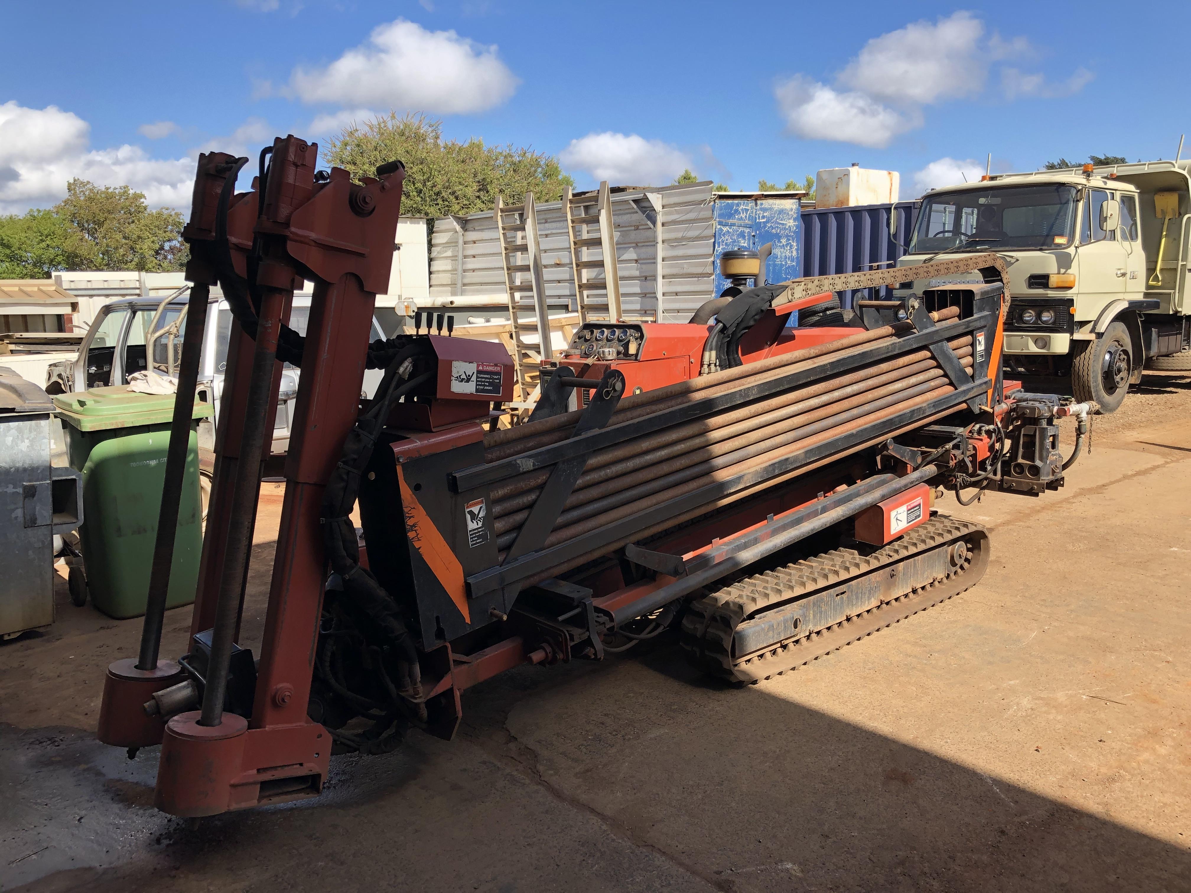 1999 DITCH WITCH DIRECTIONAL DRILL 
