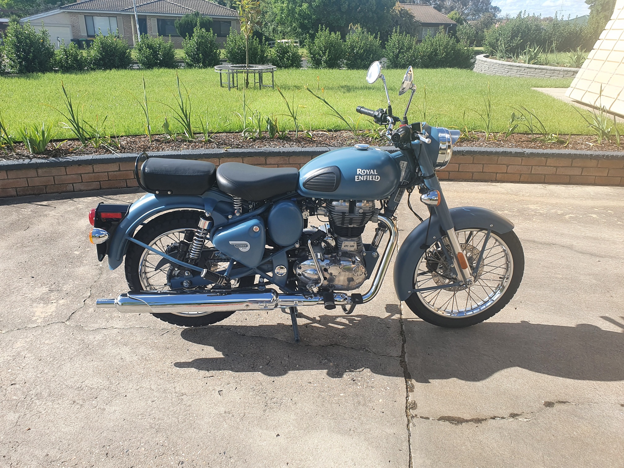 2021 ROYAL ENFIELD CLASSIC 500 (SQUADRON BLUE) ROAD