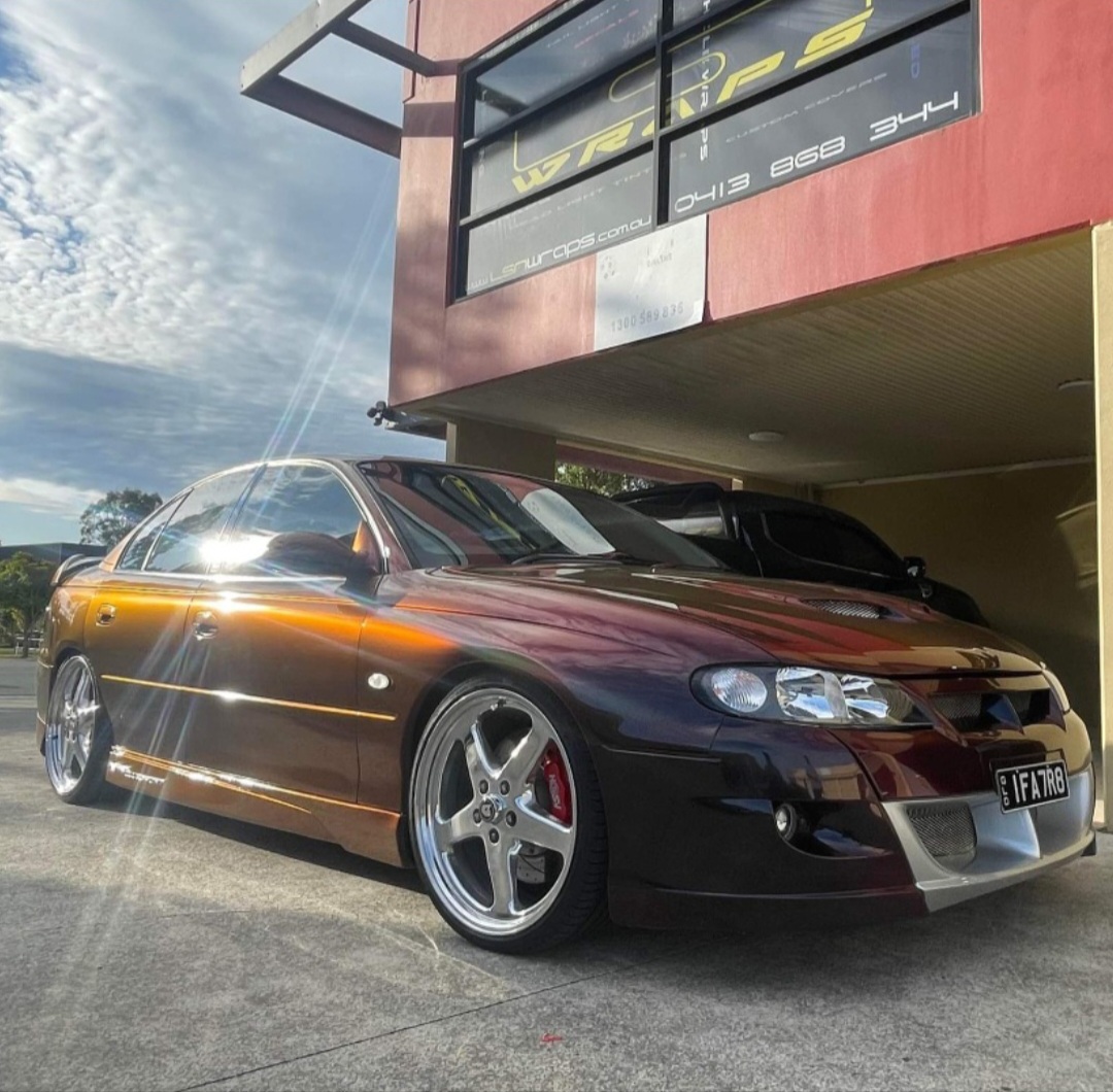 2000 HSV CLUBSPORT VX R8 SEDAN