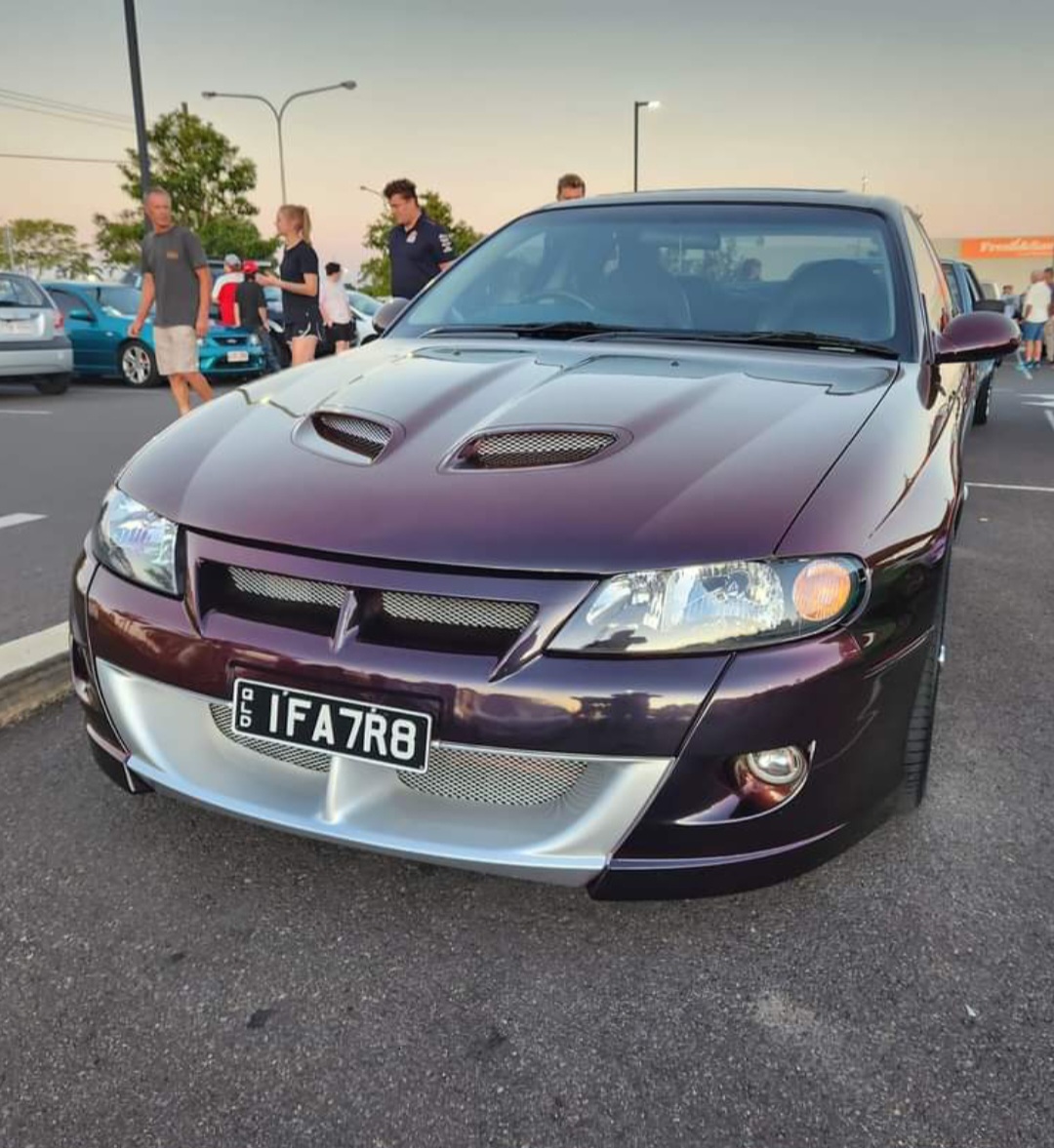 2000 HSV CLUBSPORT VX R8 SEDAN