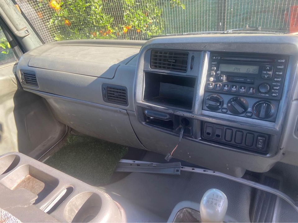 2007 MITSUBISHI FUSO FIGHTER TRAY