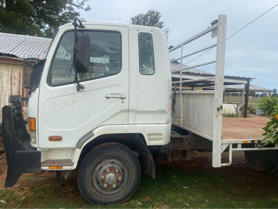 2007 MITSUBISHI FUSO FIGHTER TRAY