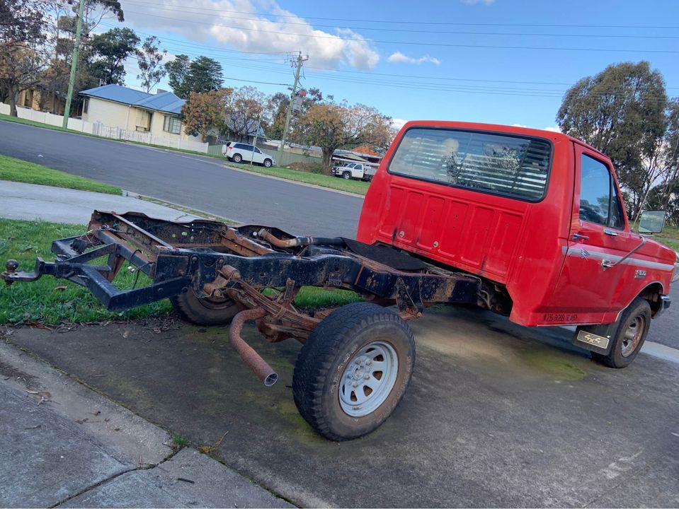 1989 FORD F150 UTILITY