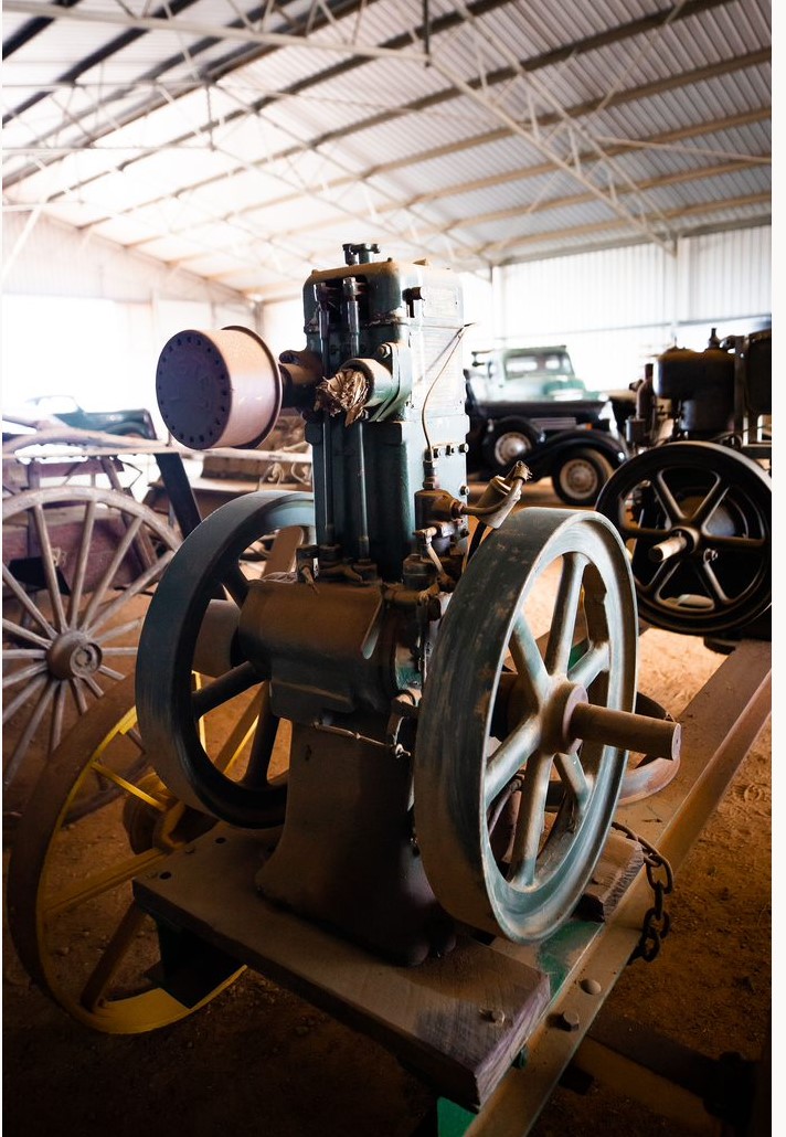 HORNSBY VERTICLE PETROL ENGINE WITH RA LISTER & CO DIESEL ENGINE