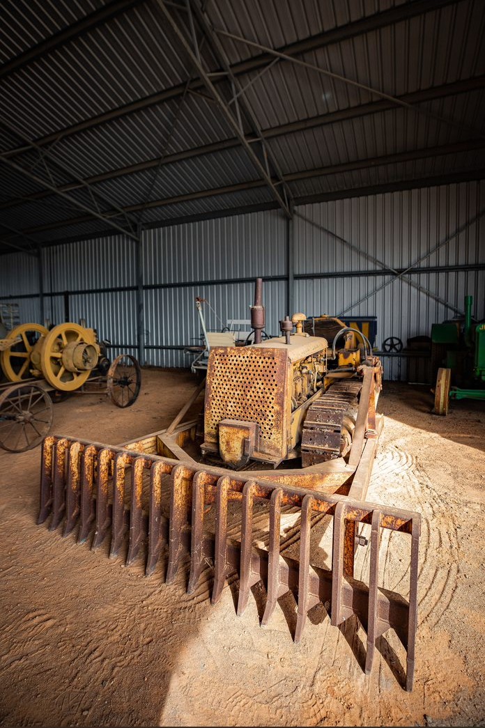 1955 CATERPILLAR D2 DOZER