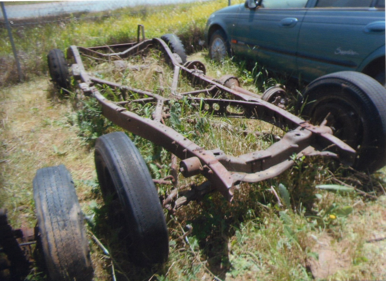 FORD 1936 CAR CHASSIS