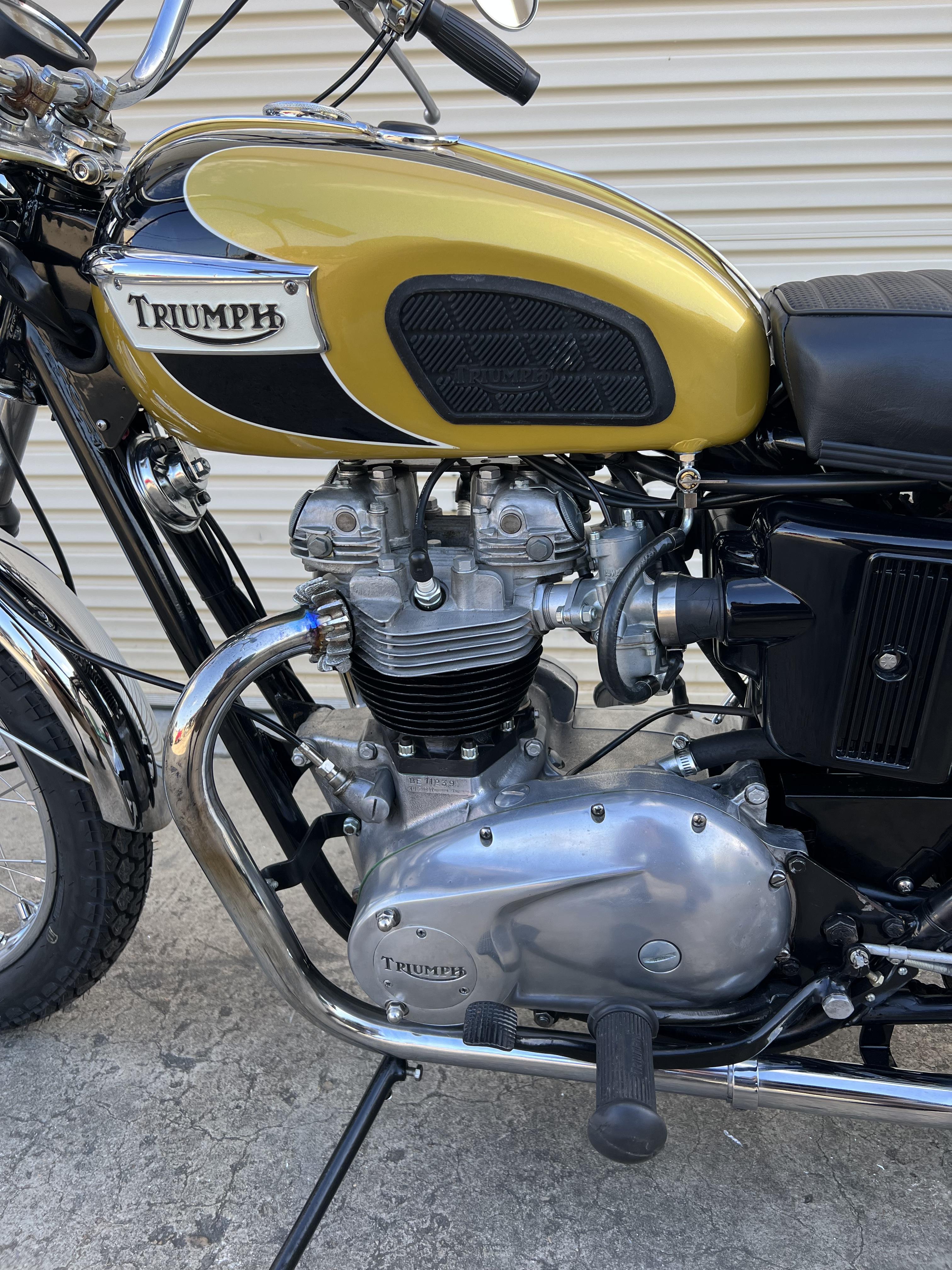 1971 TRIUMPH BONNEVILLE T120 ROAD