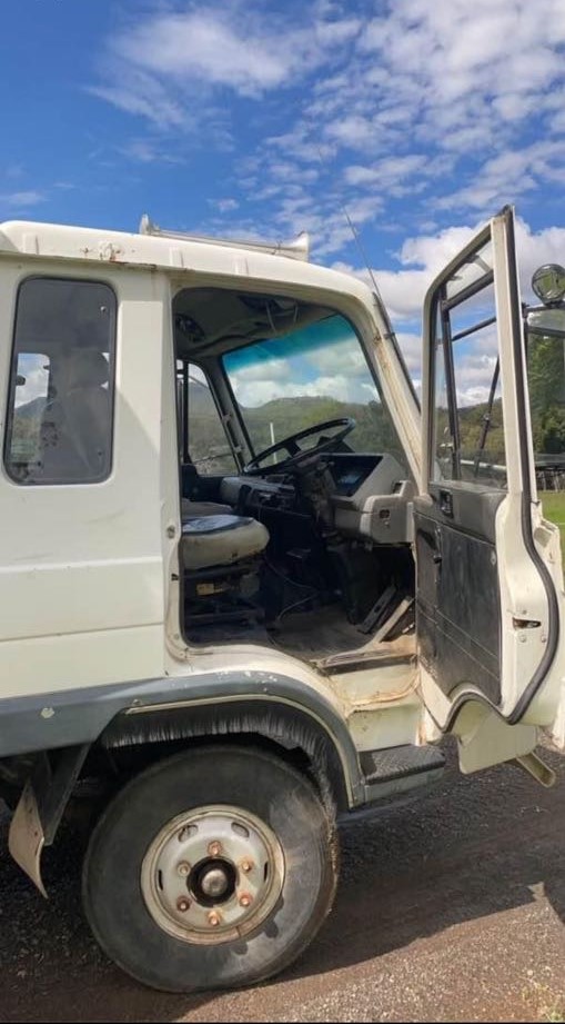 1985 NISSAN UD BODY TRUCK