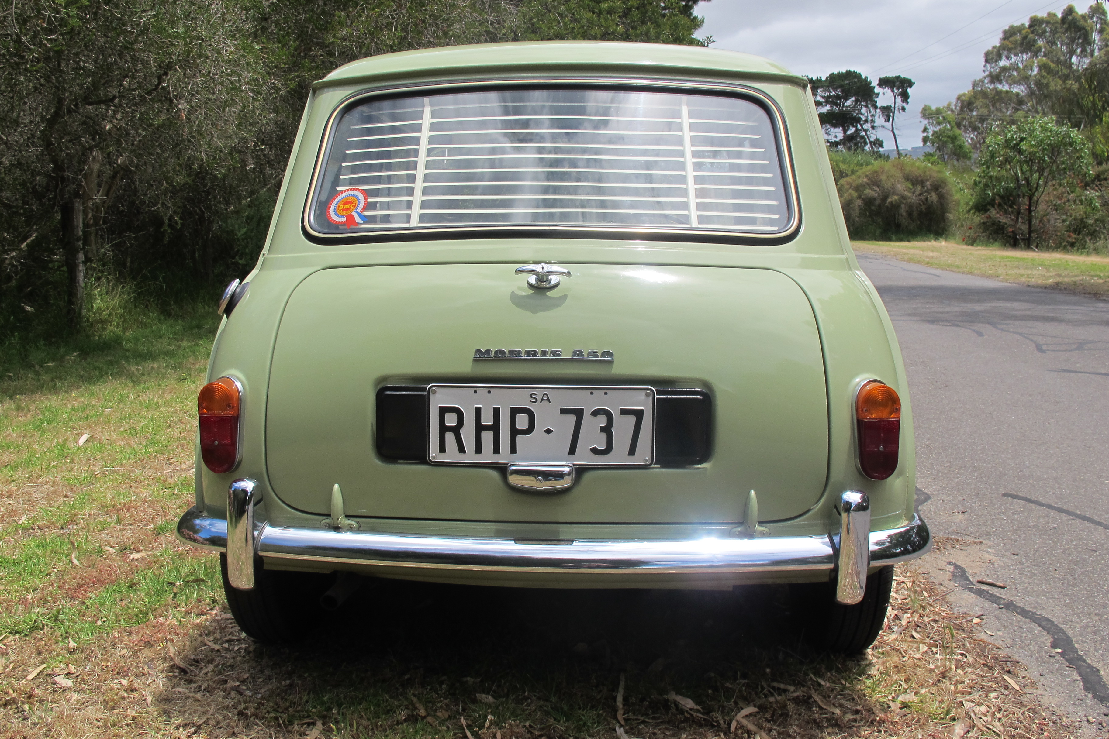 1961 MORRIS 850 SEDAN 