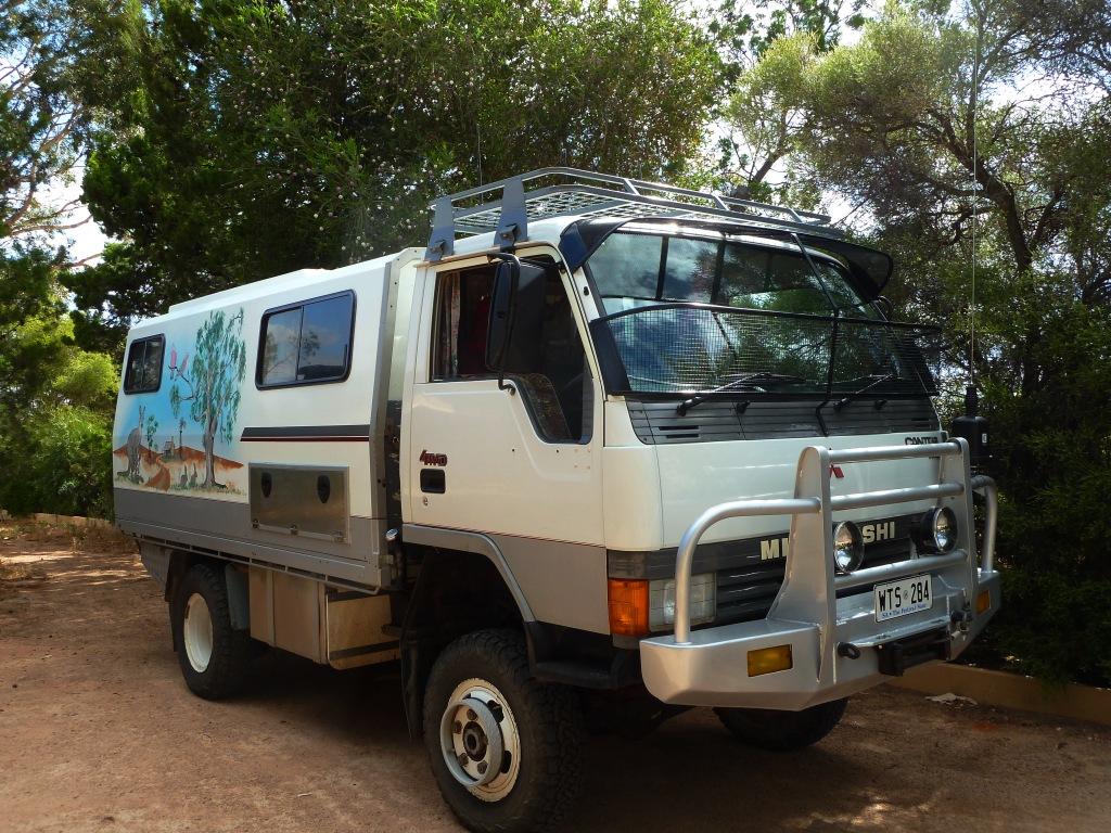 1989 MITSUBISHI CANTER CAMPERVAN