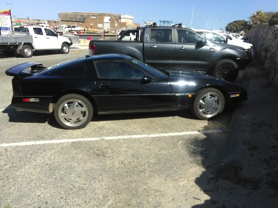 1988 CHEVROLET CORVETTE C4 COUPE