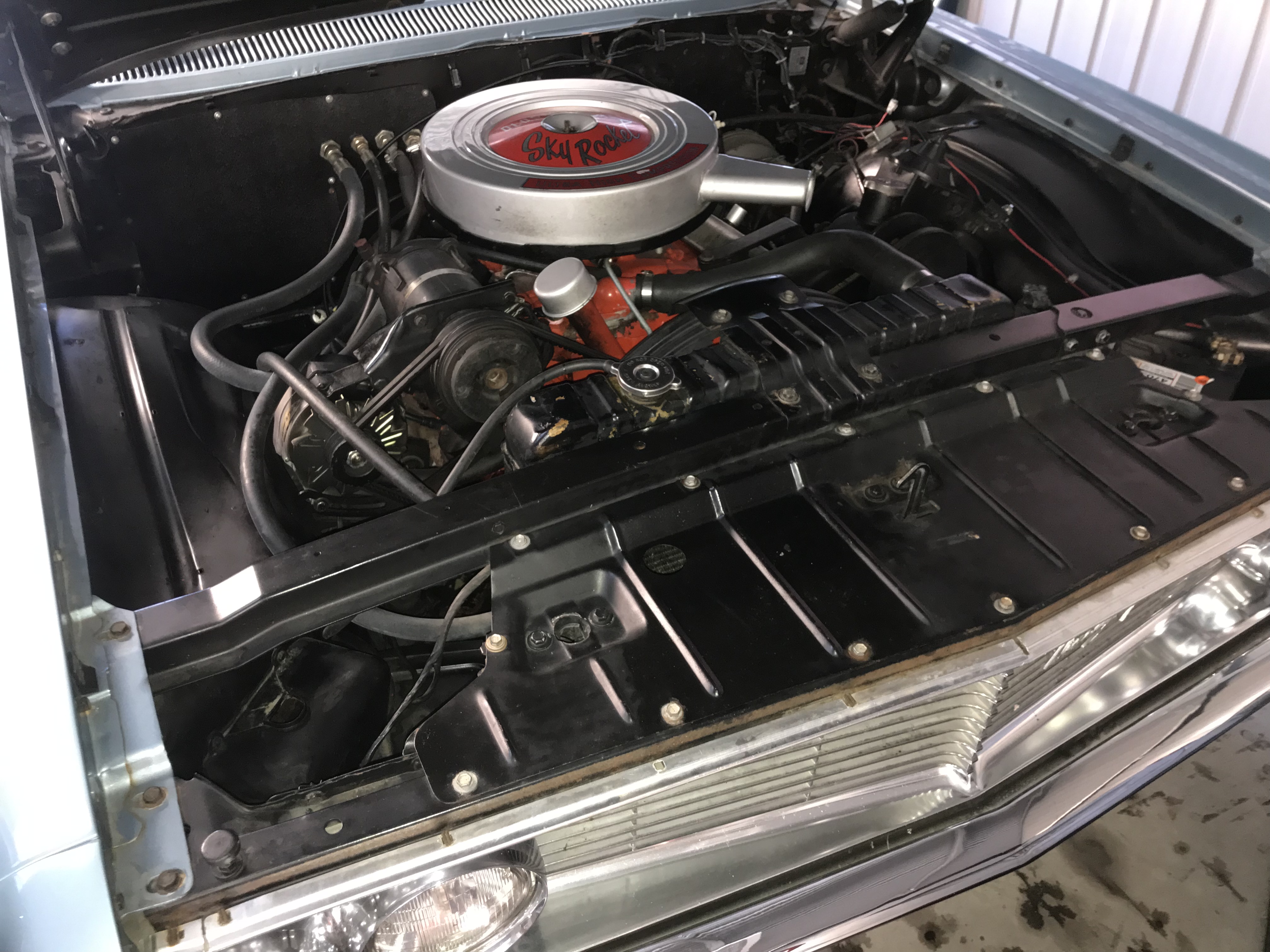 1962 OLDSMOBILE 98 COUPE