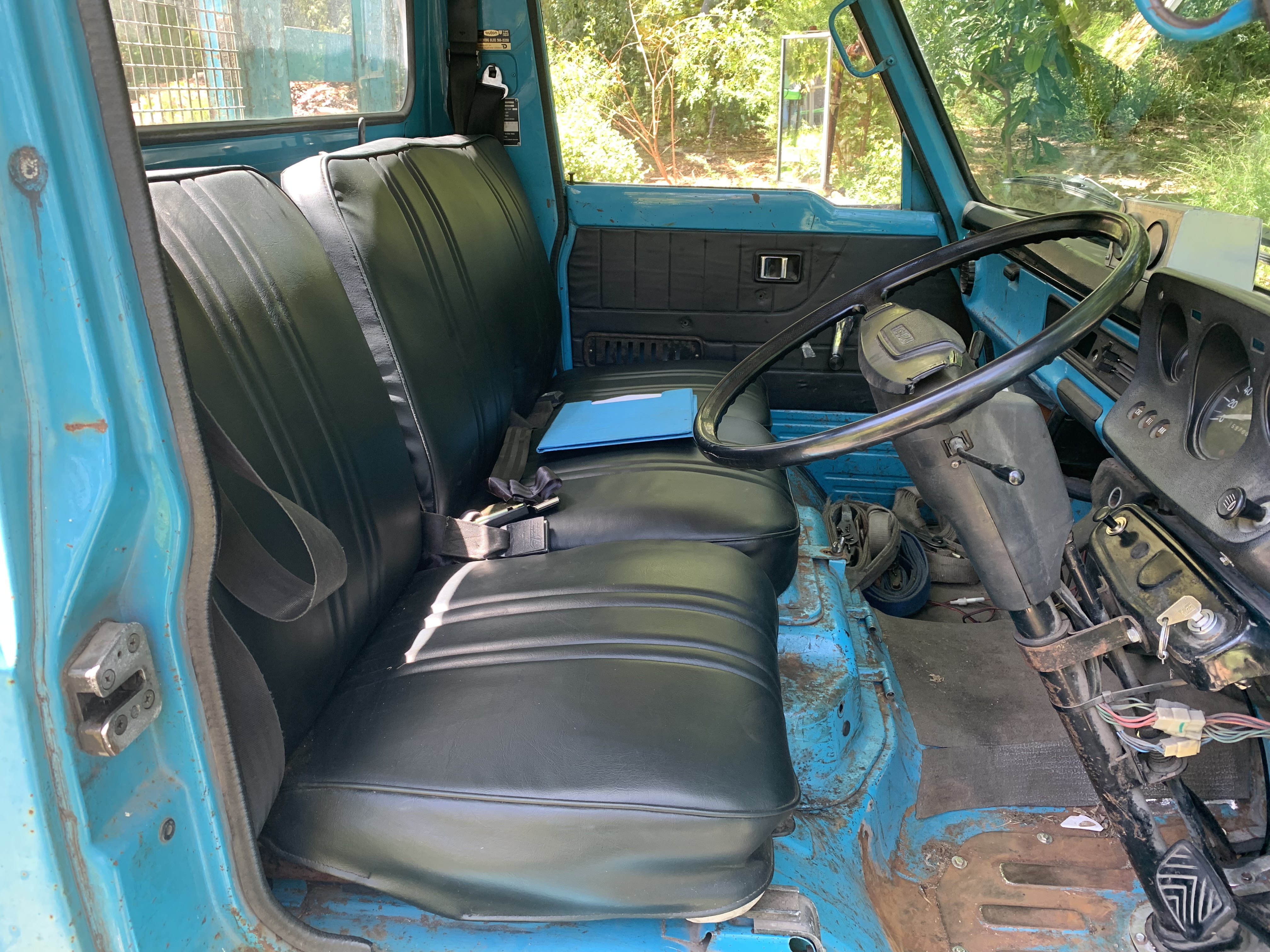 1974 ISUZU BEDFORD ELF TRAY 