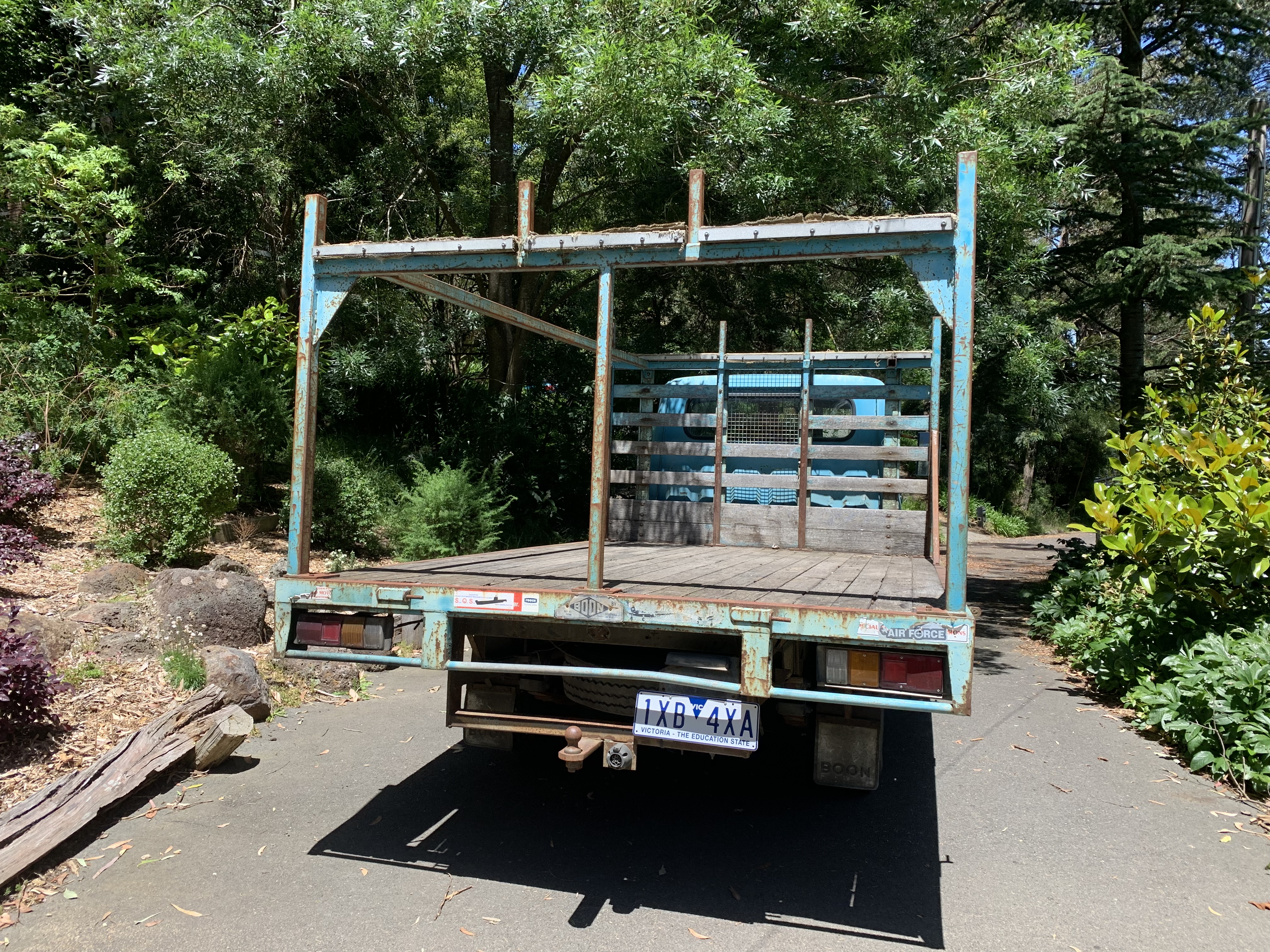 1974 ISUZU BEDFORD ELF TRAY 