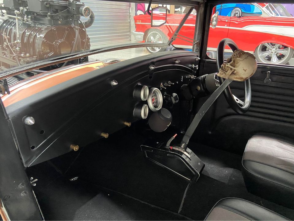 1939 FORD TUDOR HOT ROD