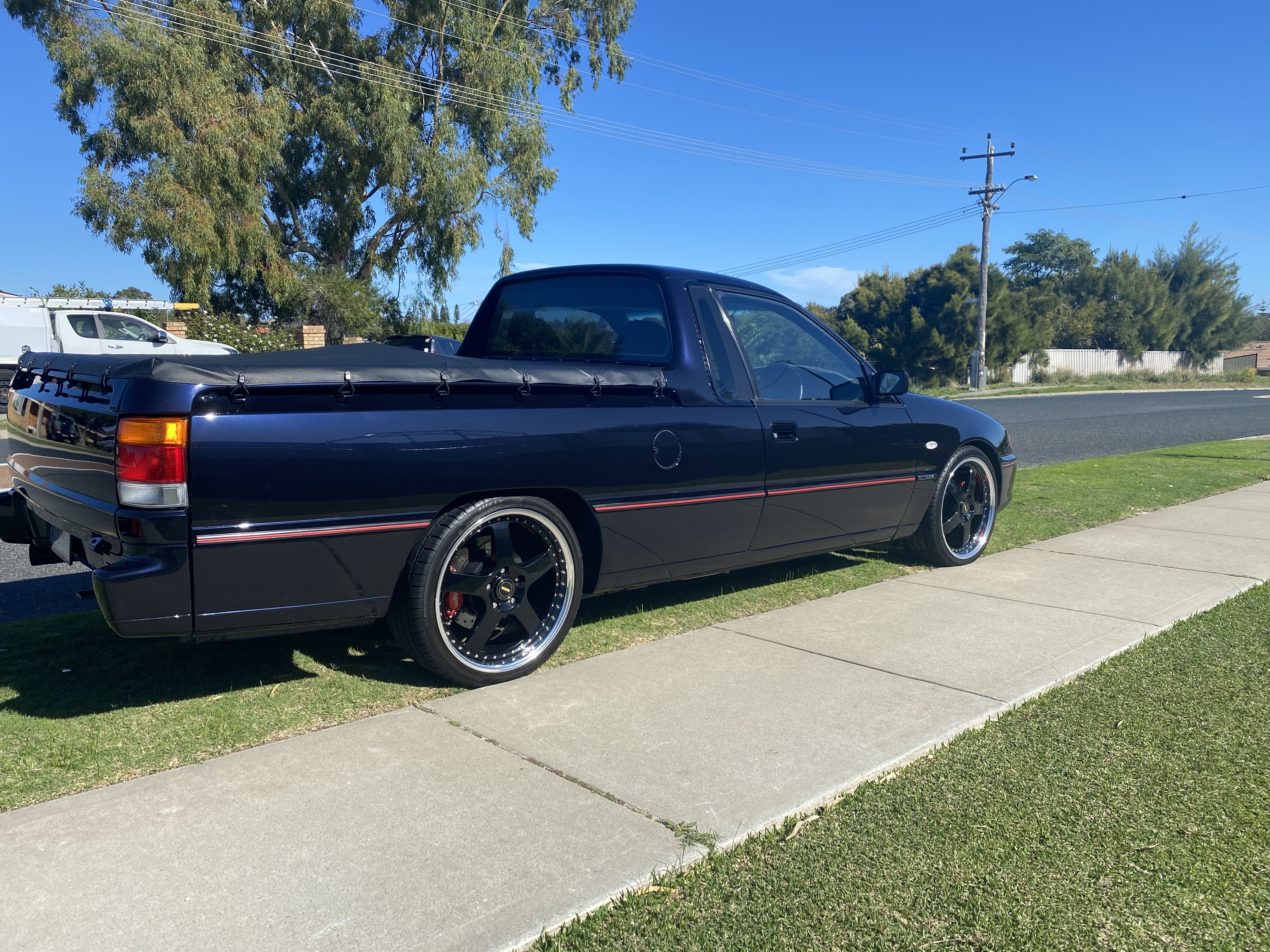 1999 HOLDEN COMMODORE VSIII S 5 SP MANUAL UTILITY