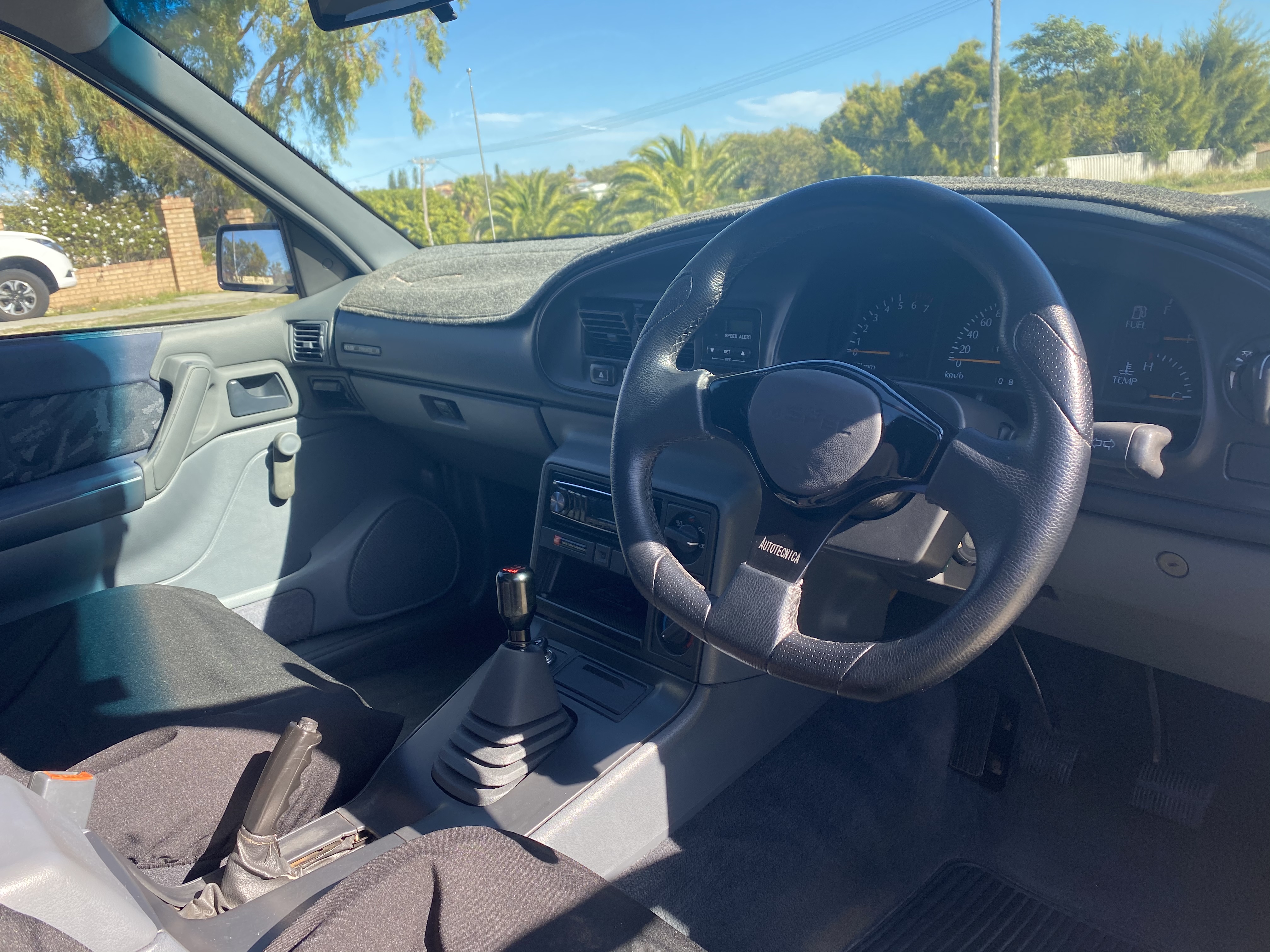 1999 HOLDEN COMMODORE VSIII S 5 SP MANUAL UTILITY