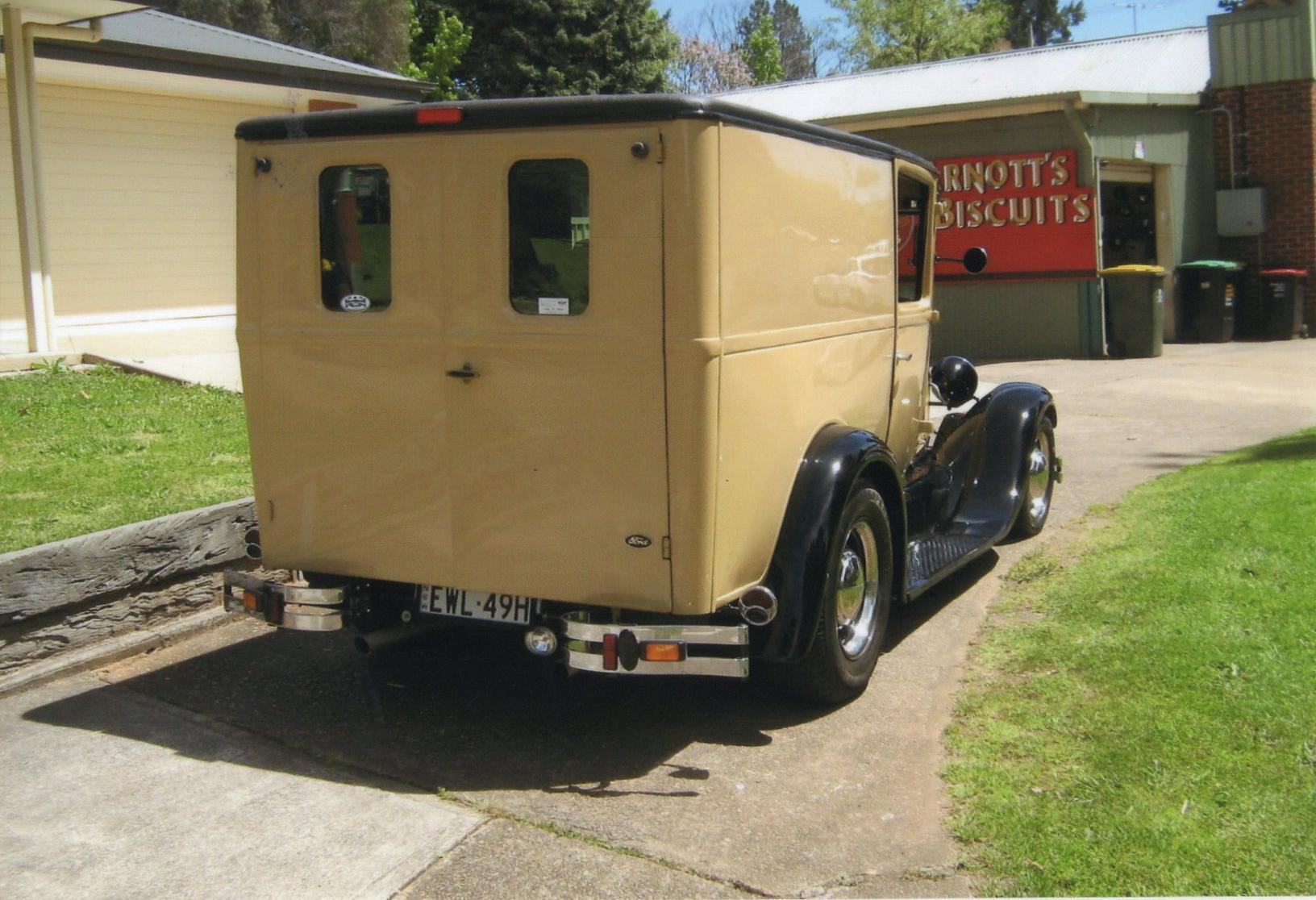 1928 FORD MODEL A PANEL DELIVERY