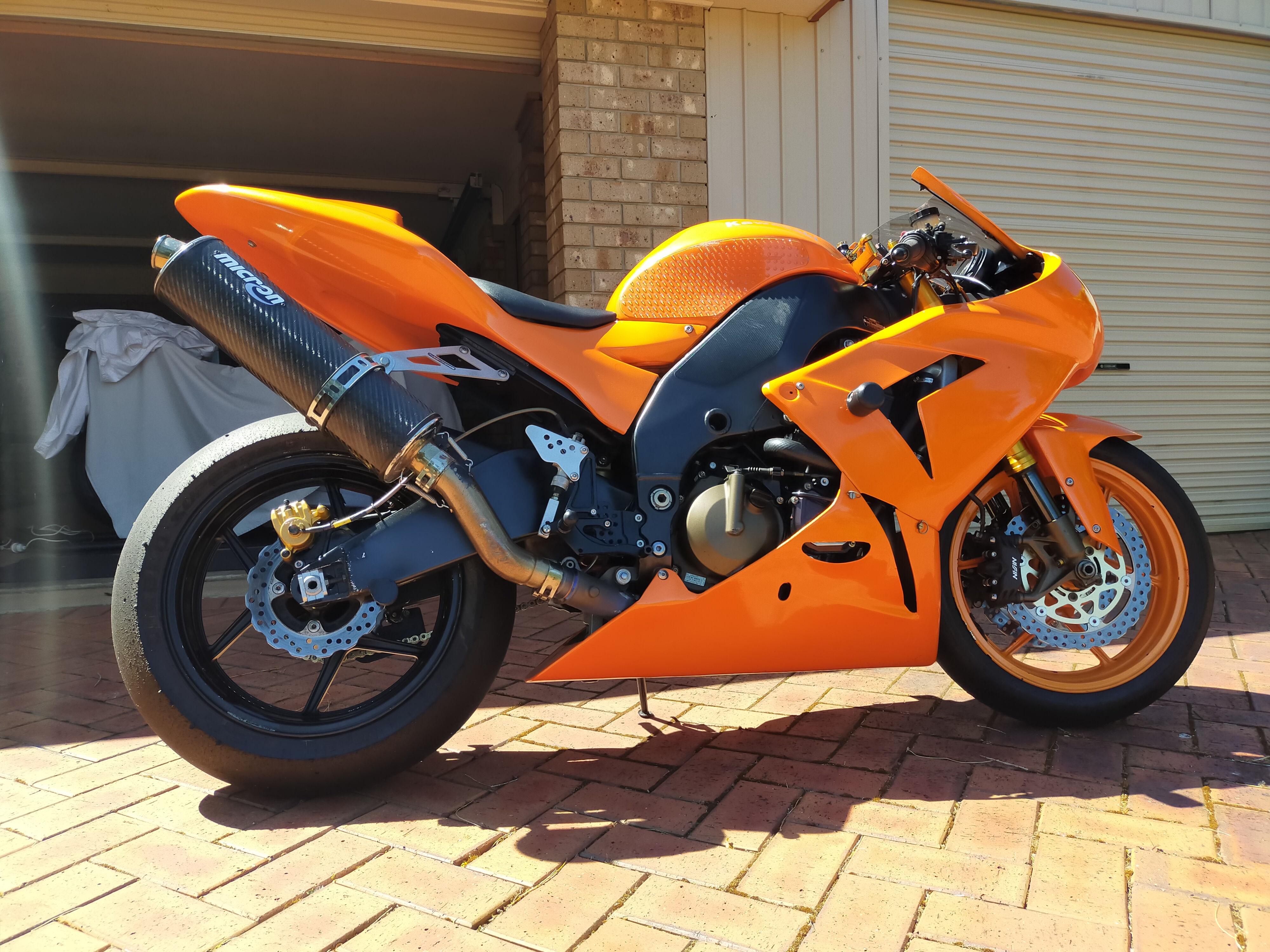 2004 KAWASAKI ZX-10R (ZX1000 NINJA) SPORTS 