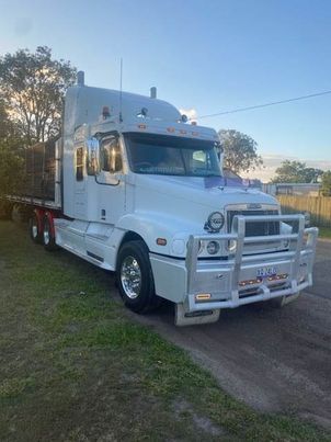 2002 FREIGHTLINER CENTURY CLASS PRIME MOVER 