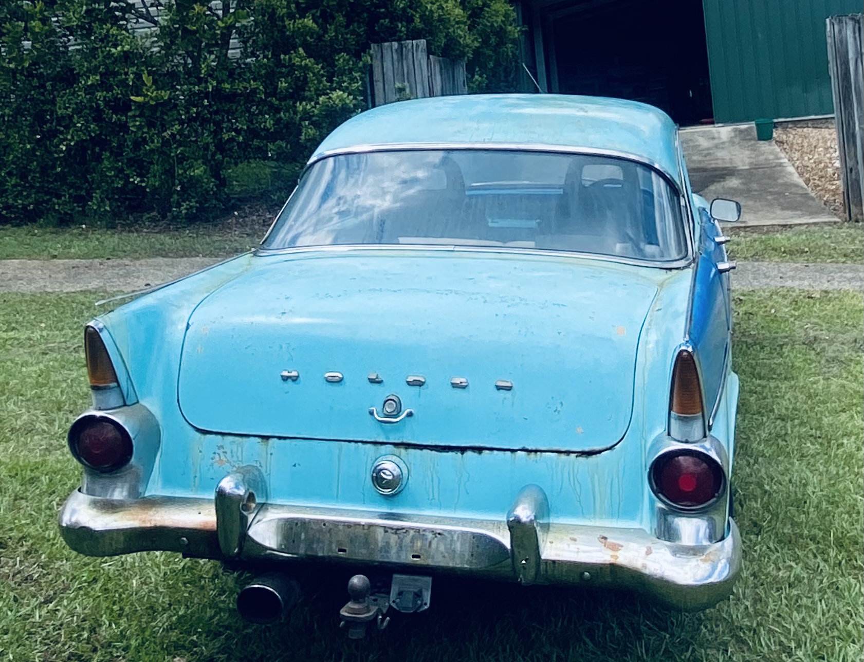 1960 HOLDEN SPECIAL FB SEDAN