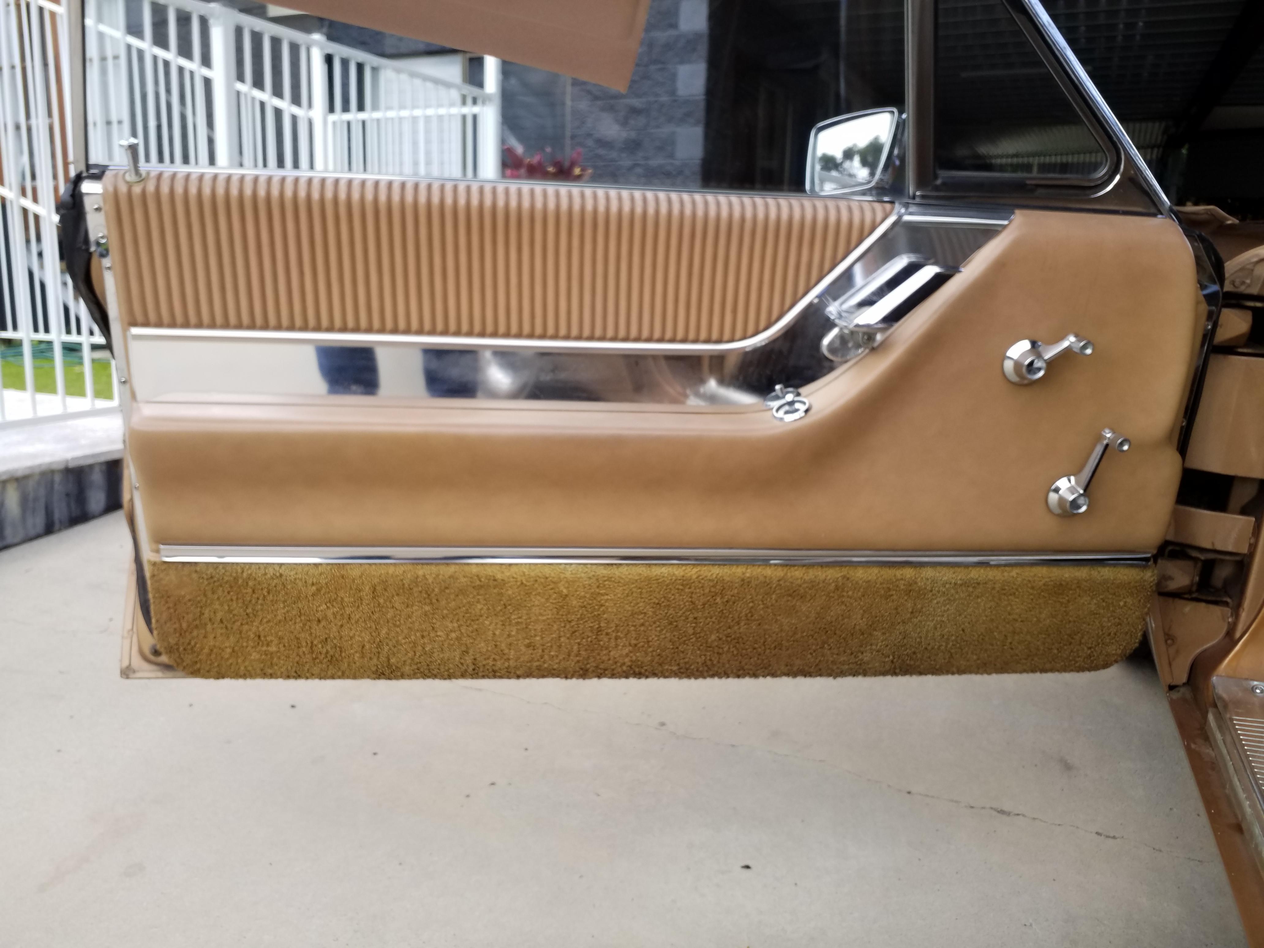 1964 FORD THUNDERBIRD COUPE 