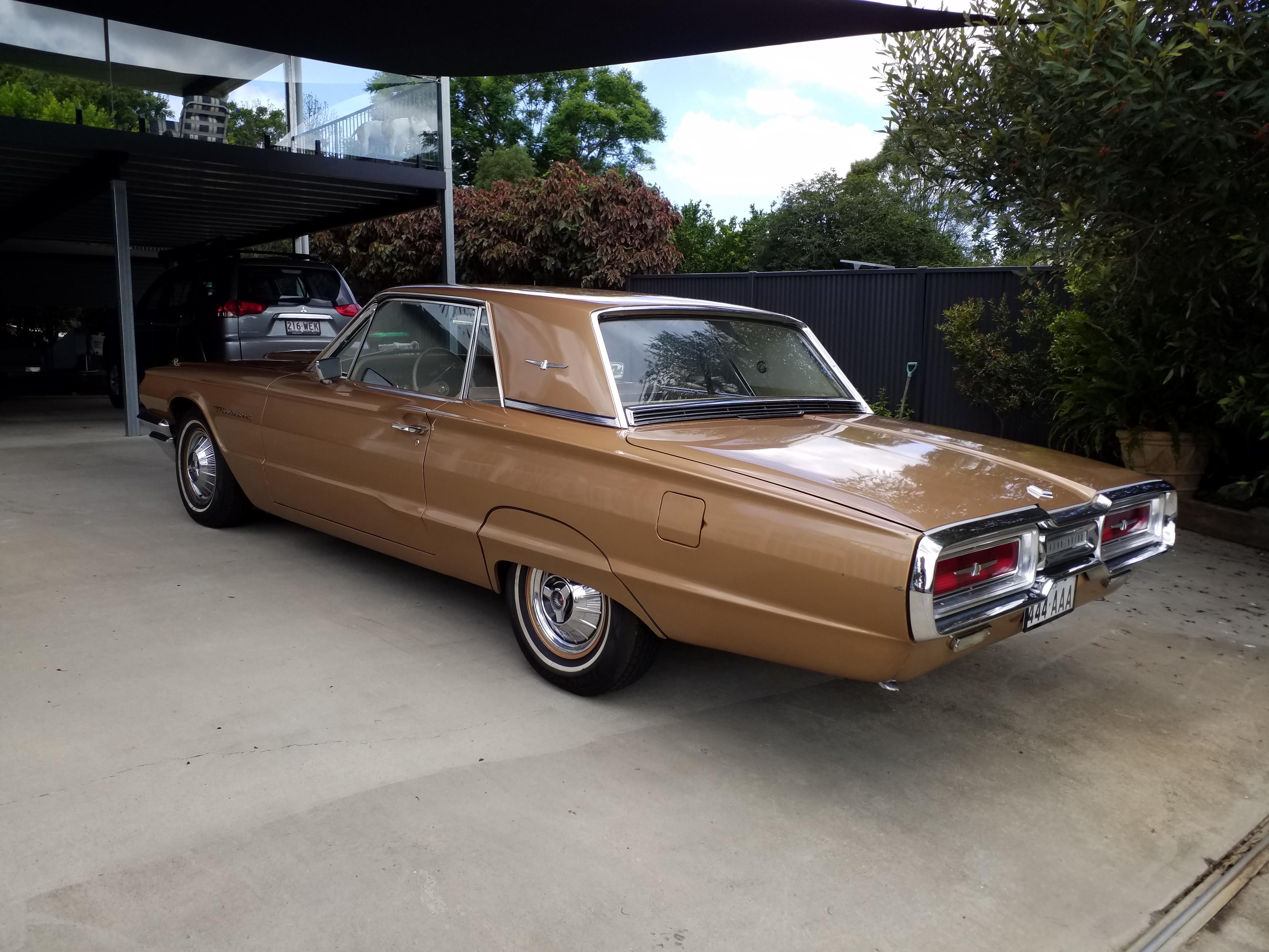 1964 FORD THUNDERBIRD COUPE 