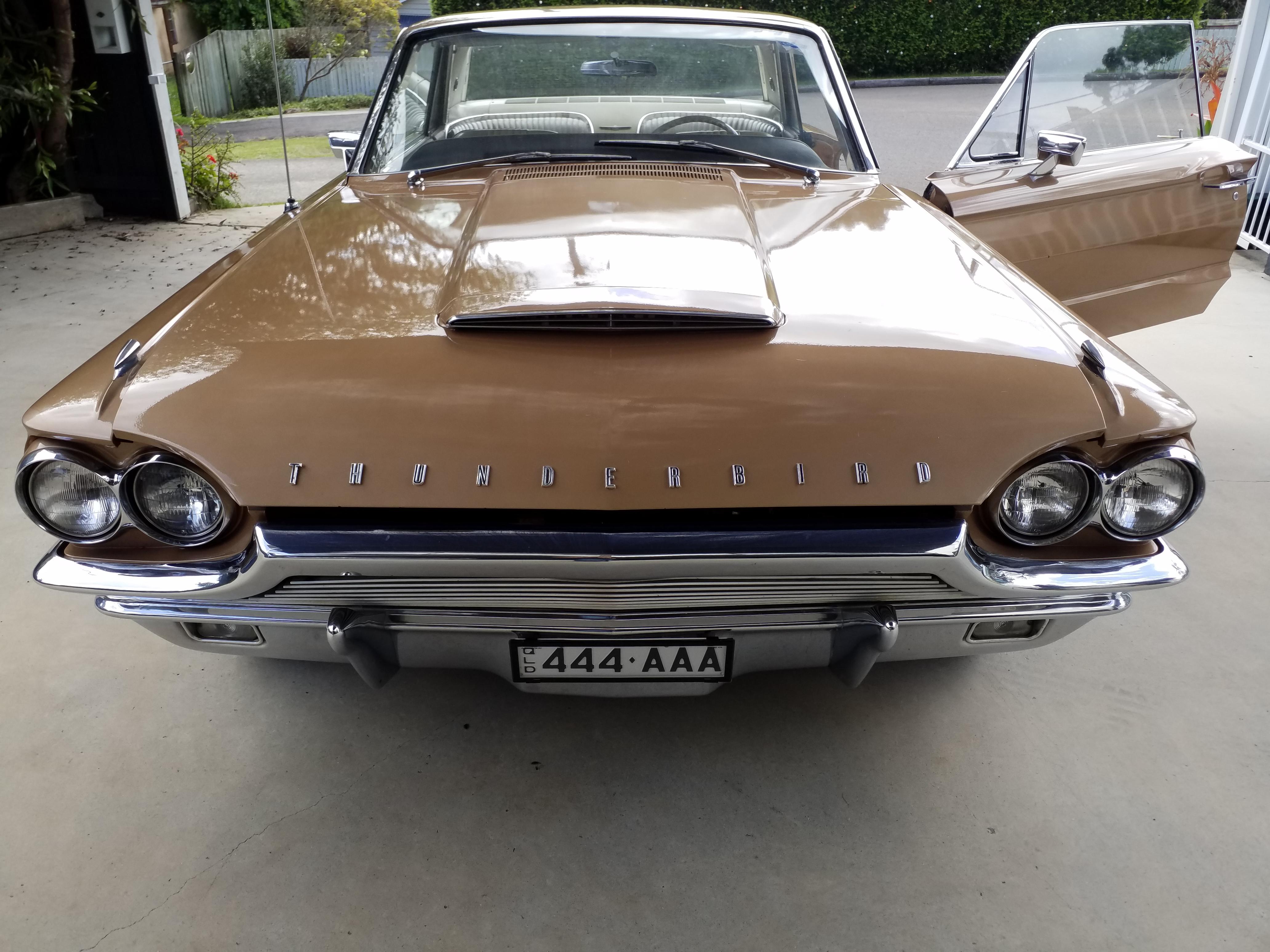 1964 FORD THUNDERBIRD COUPE 