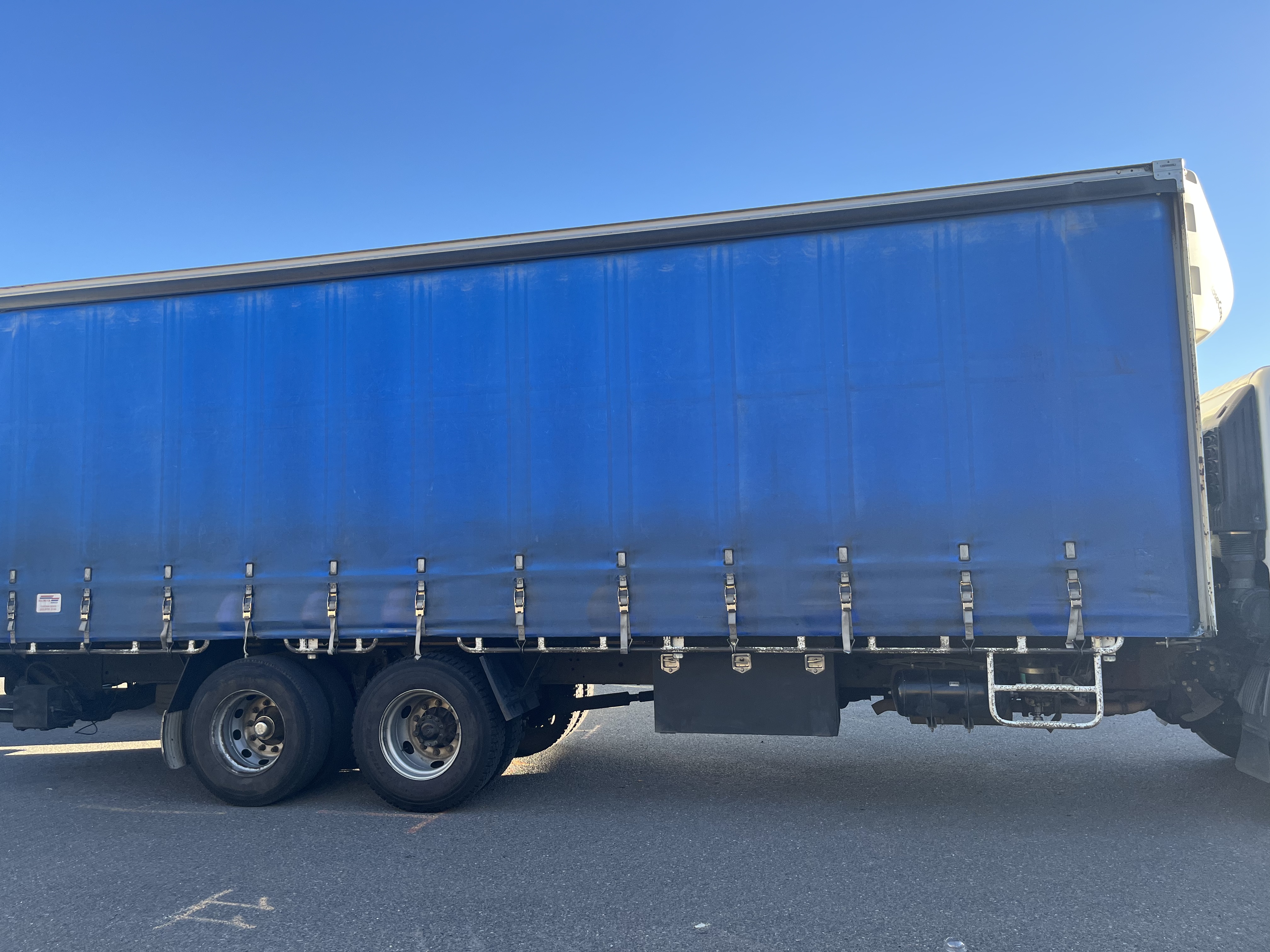 2009 HINO 500 GH8J 1727 XXLONG AIR (NINE) 9 SP MANUAL C/CHAS