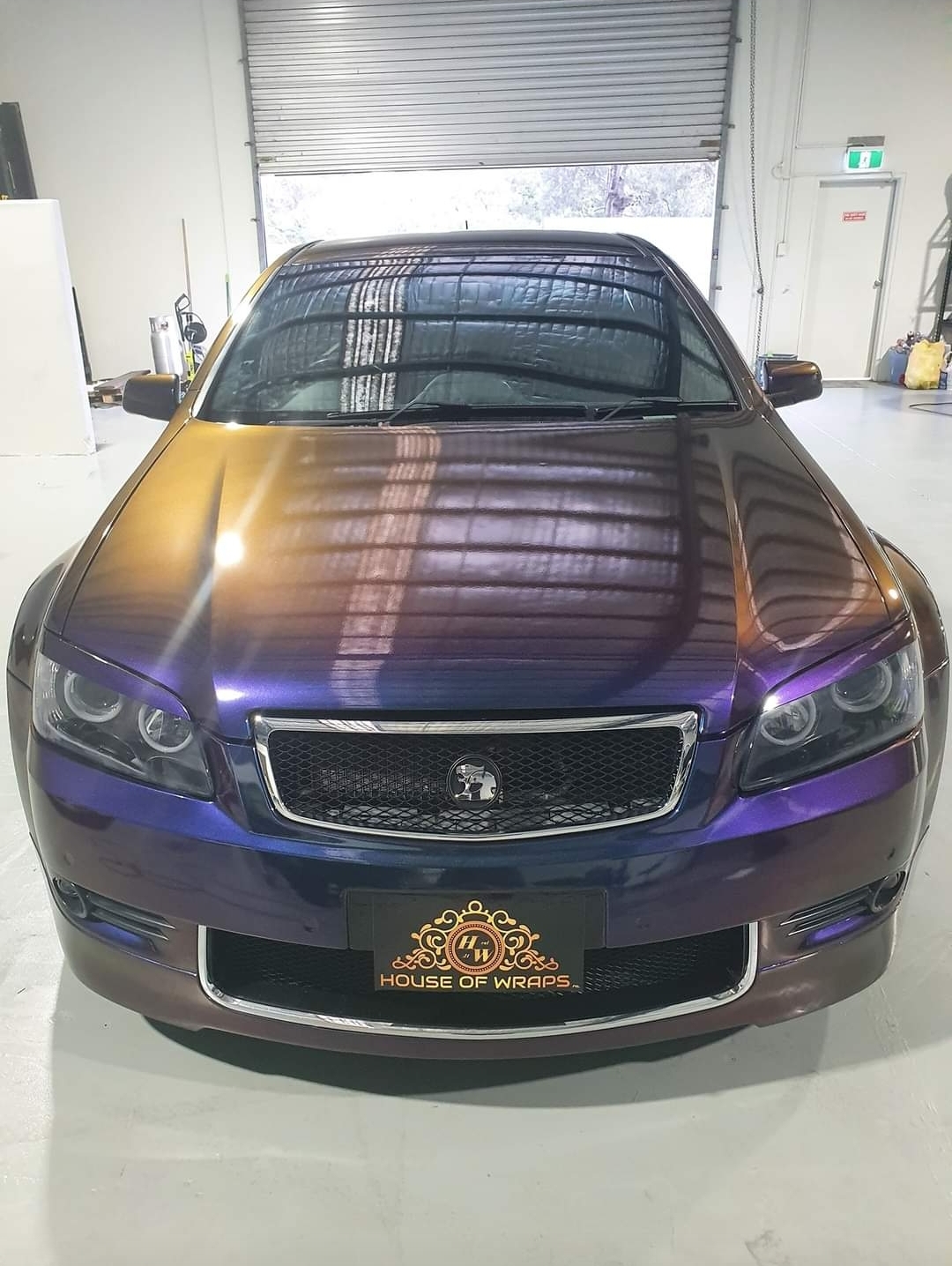 2009 HSV SENATOR E-SERIES MY08 UPGRADE 6 SP AUTO ACTIVE SEQ 4D SEDAN