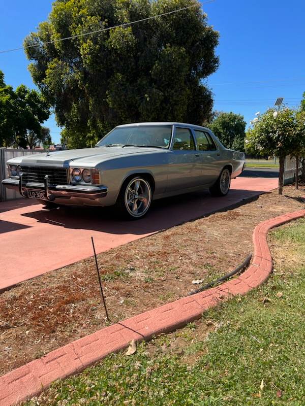 1977 HOLDEN STATESMAN HX CAPRICE 3 SP AUTOMATIC 4D SEDAN