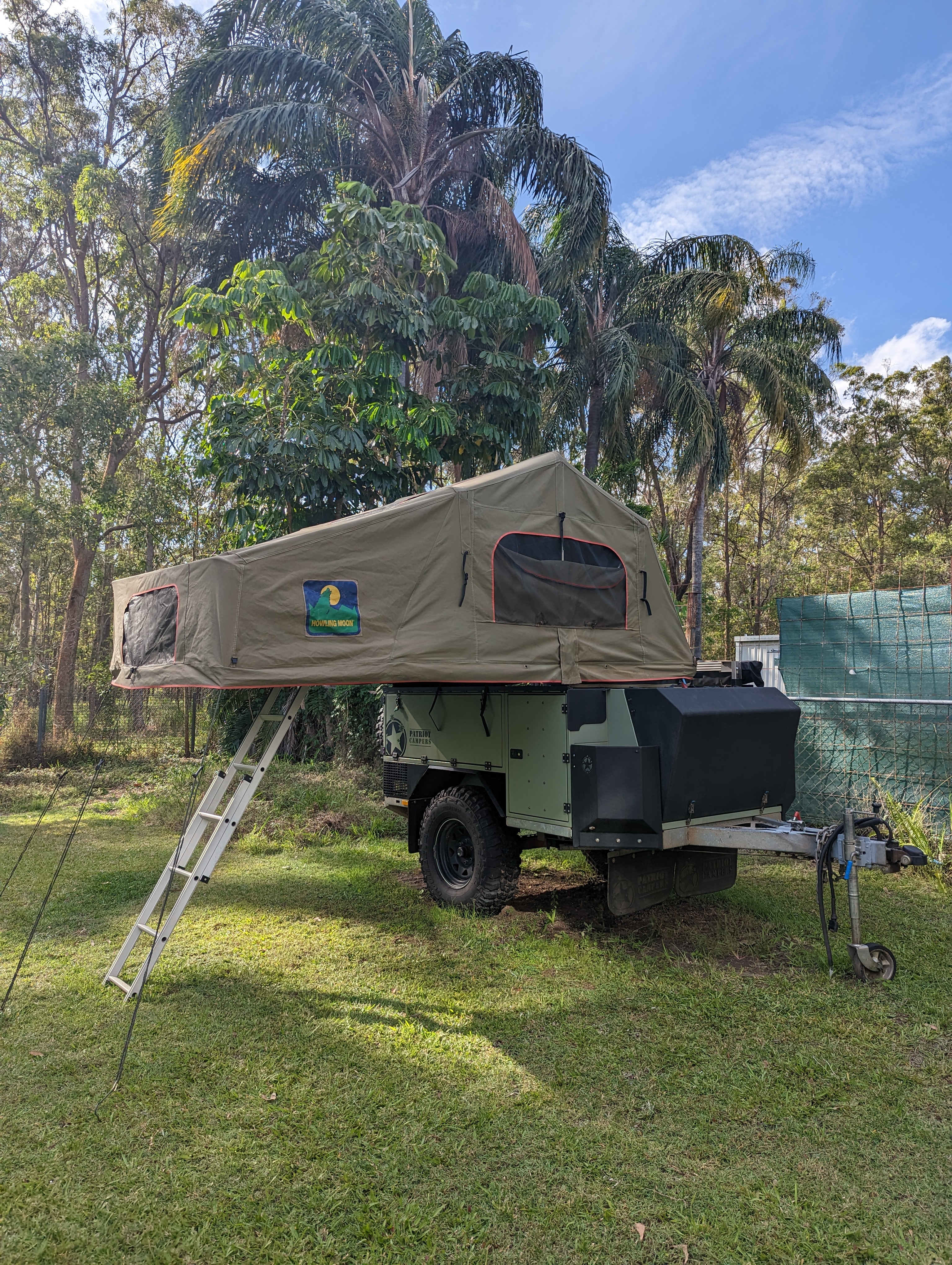 2014 PATRIOT CAMPERS X1 TOURER CAMPER TRAILER