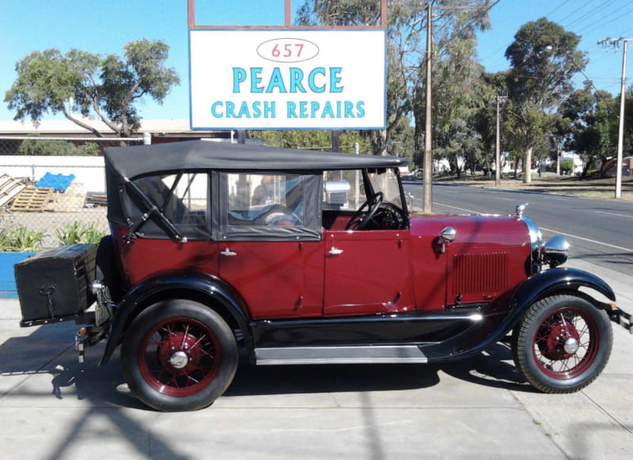 1929 FORD MODEL A SEDAN