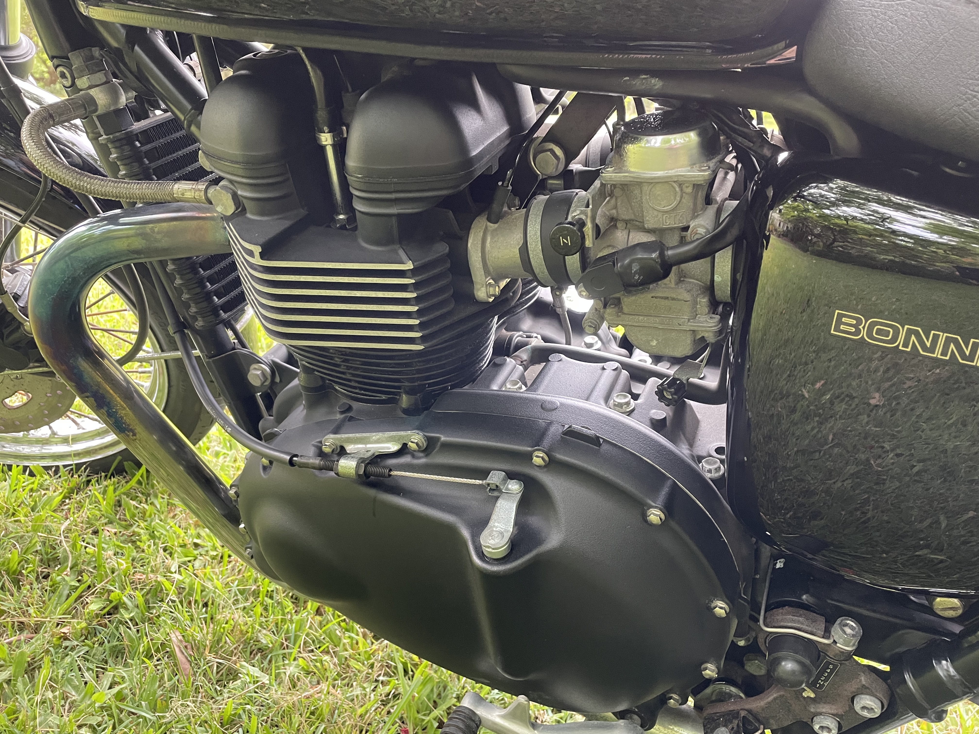 2008 TRIUMPH BONNEVILLE 865CC ROAD