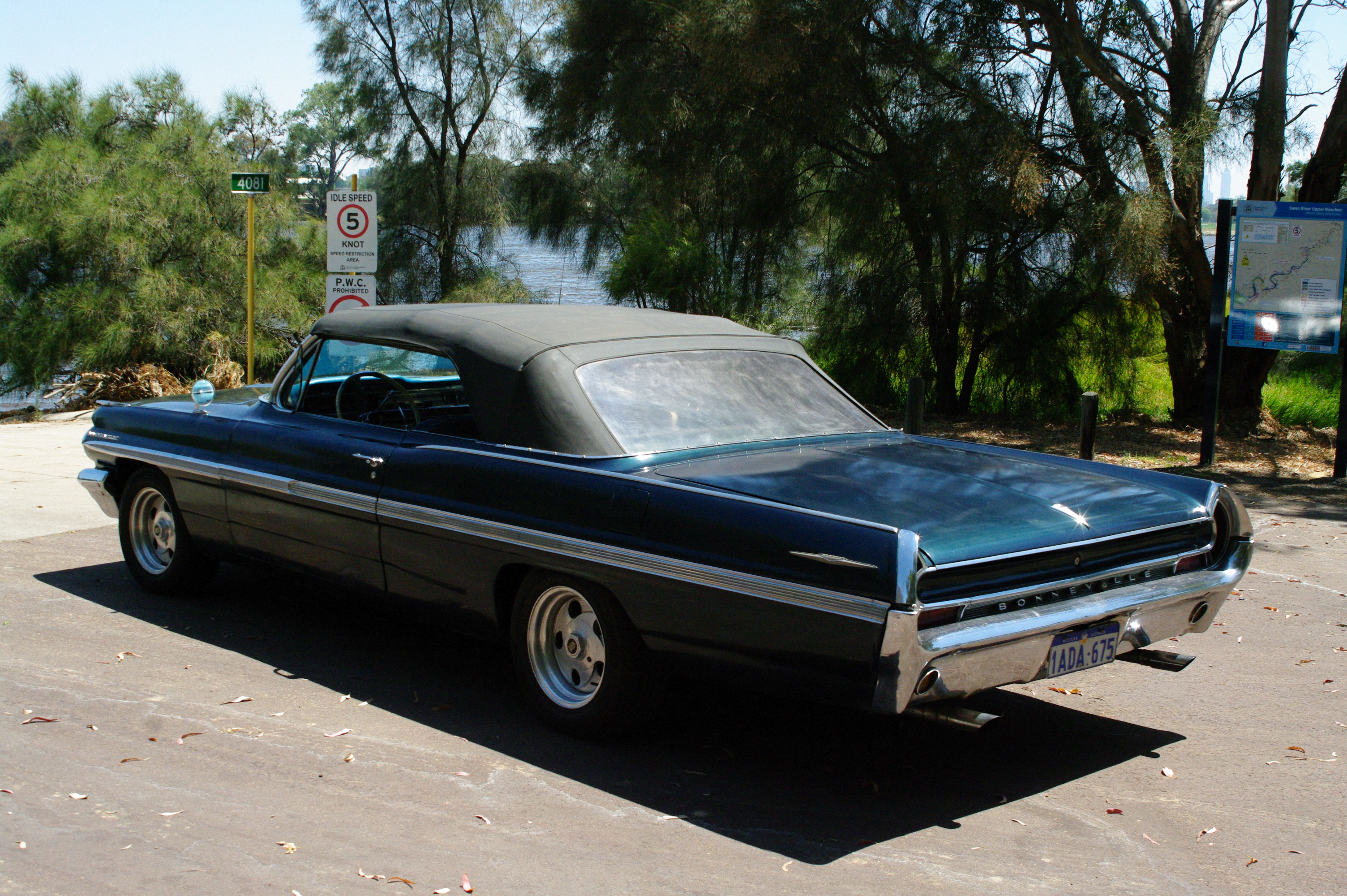 1962 PONTIAC BONNEVILLE CONVERTIBLE