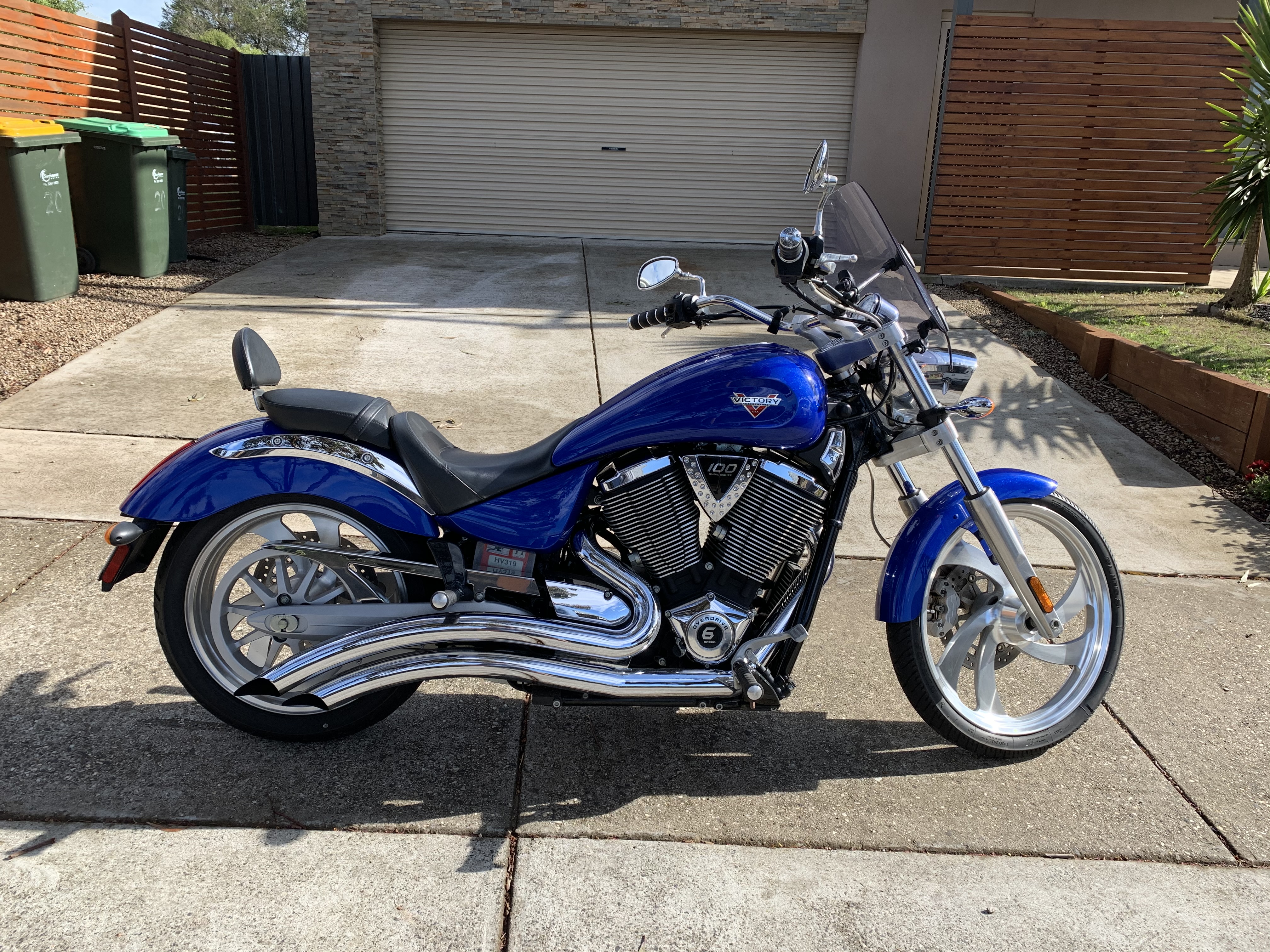 2008 VICTORY VEGAS LOW PREMIUM CRUISER 