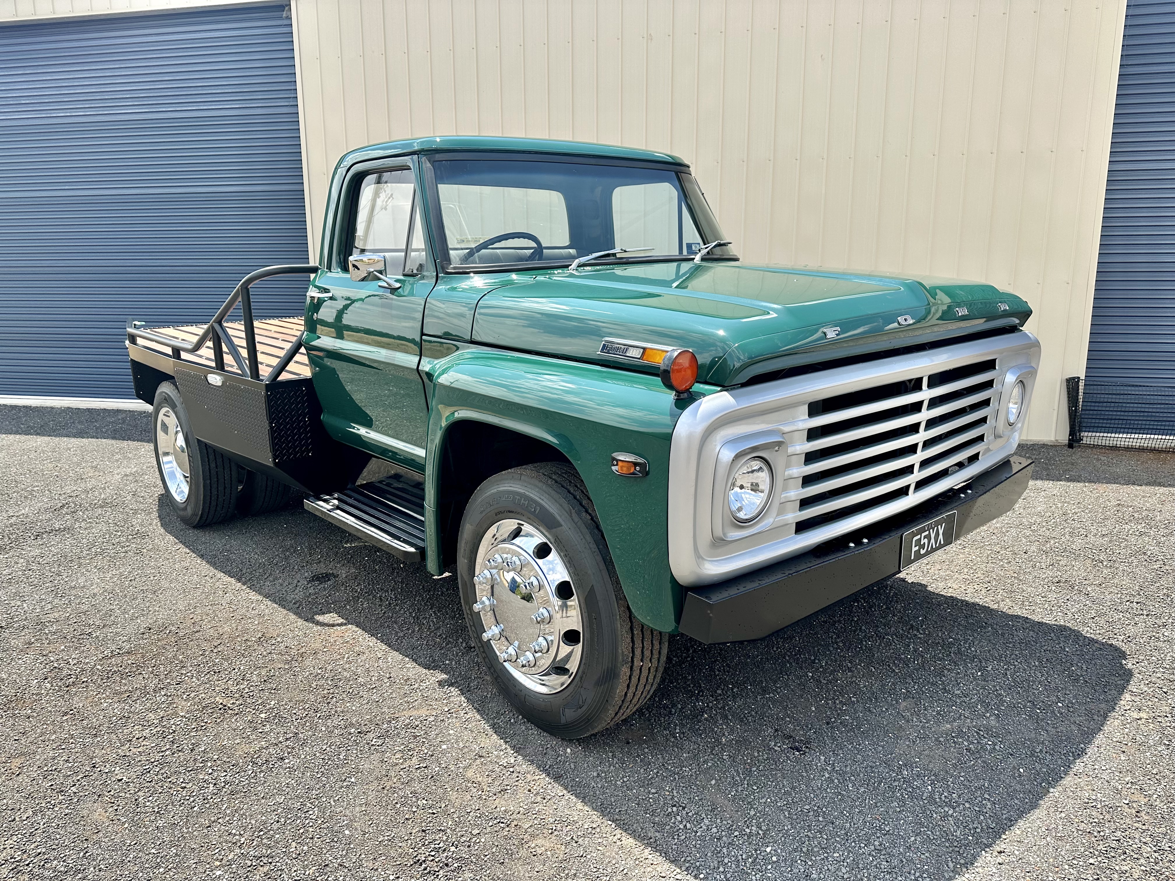1969 FORD F500 CUSTOM PICK UP