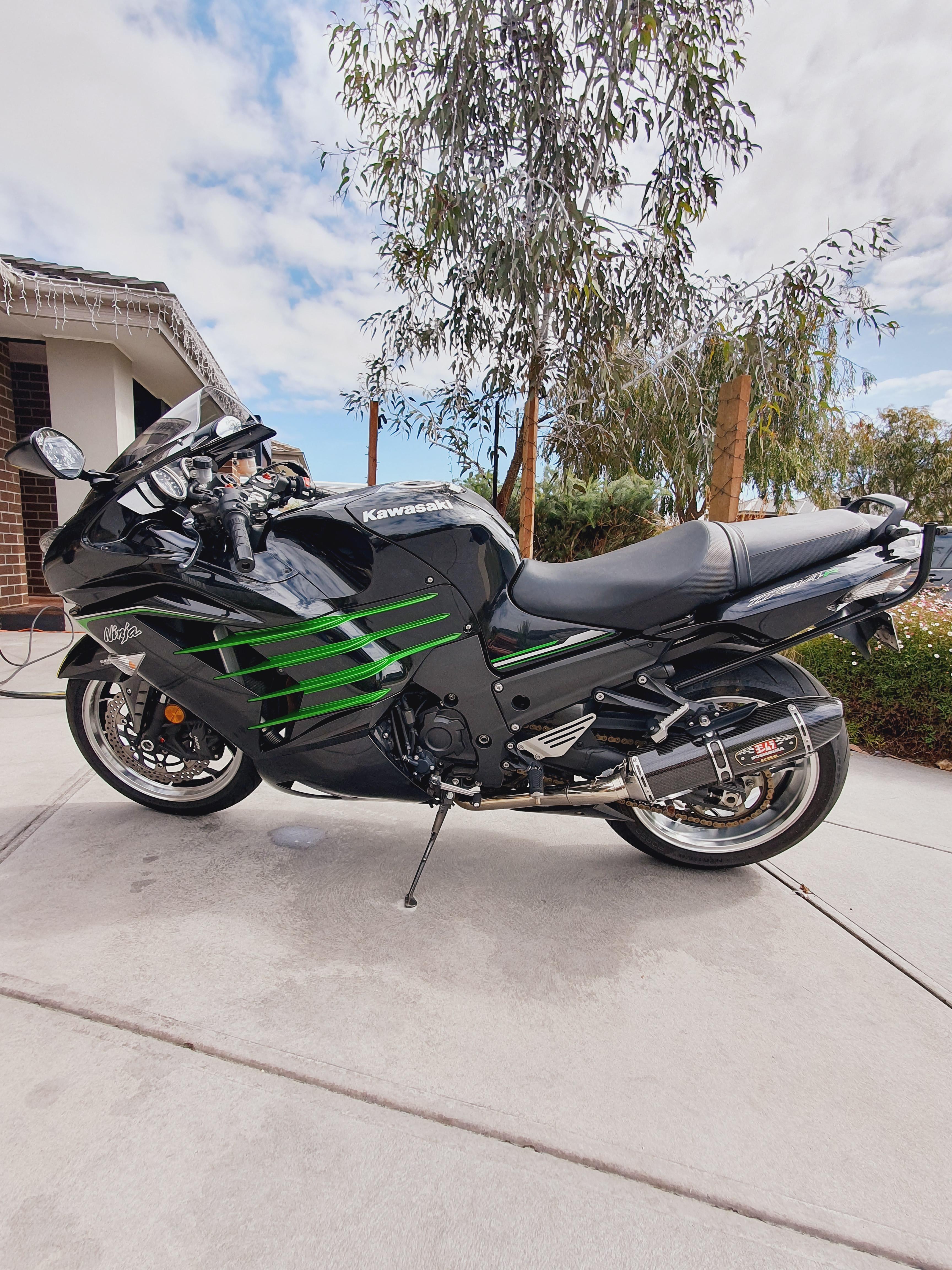 2014 KAWASAKI NINJA ZX-14R SE SPORTS