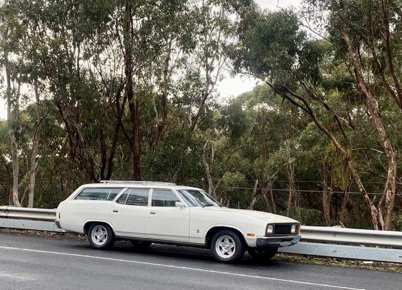 1977 FORD FAIRMONT XC WAGON