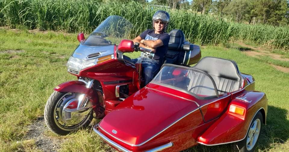1996 HONDA GL1500A GOLDWING WITH SQUIRE DOUBLE SIDE CAR
