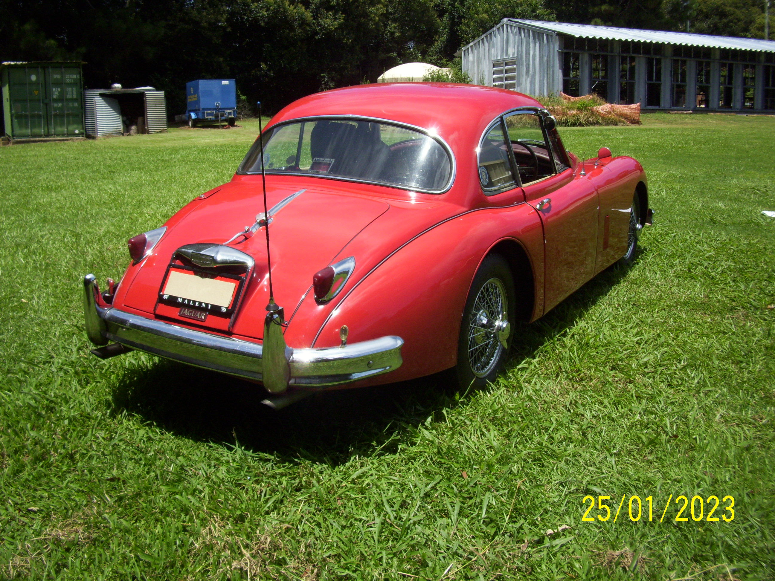 1957 JAGUAR XK150 COUPE
