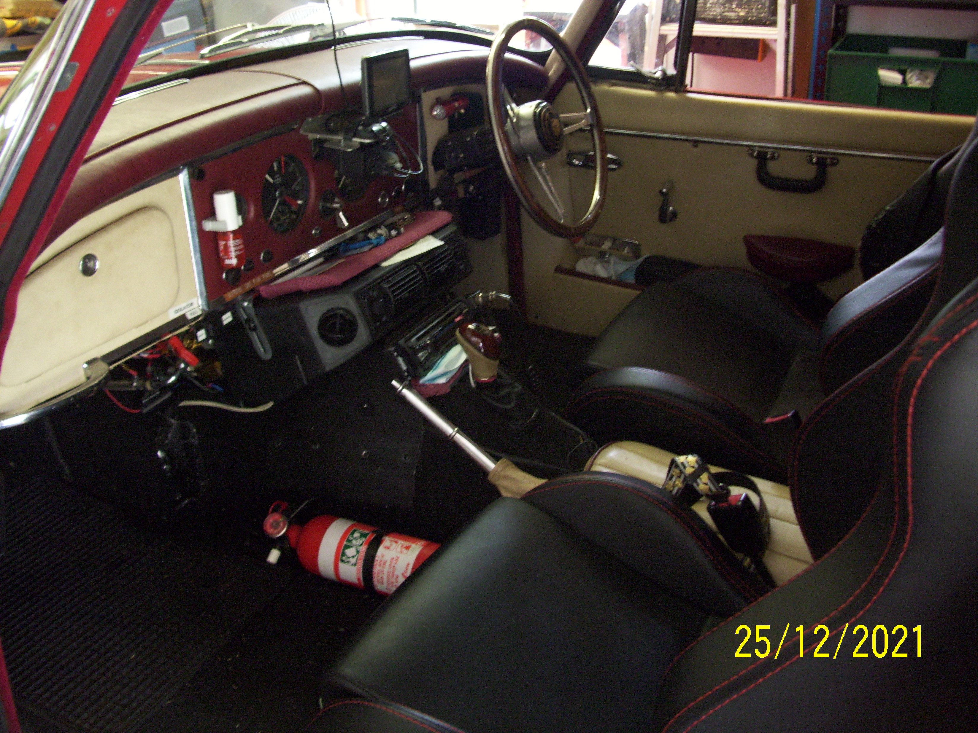 1957 JAGUAR XK150 COUPE