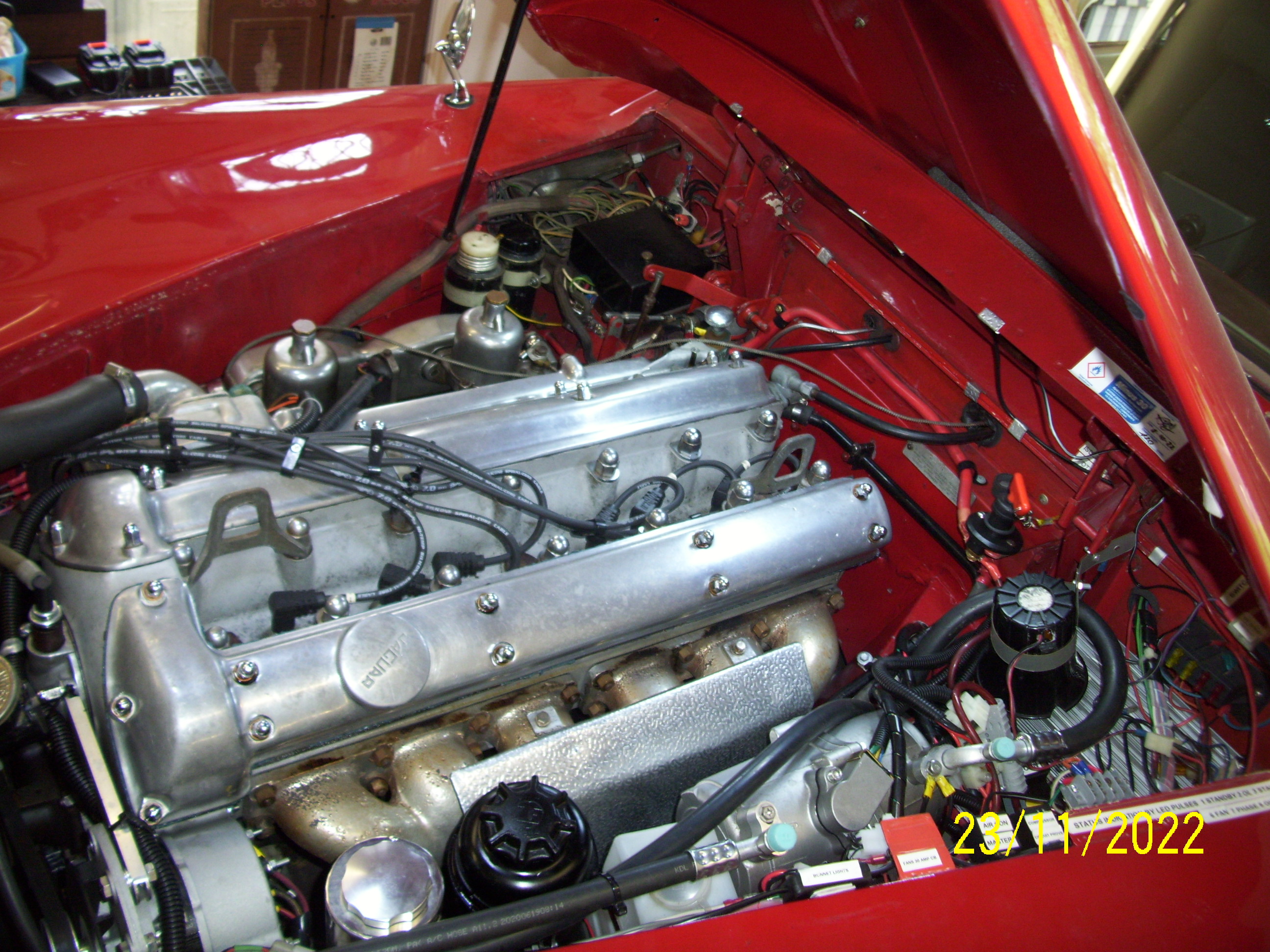 1957 JAGUAR XK150 COUPE