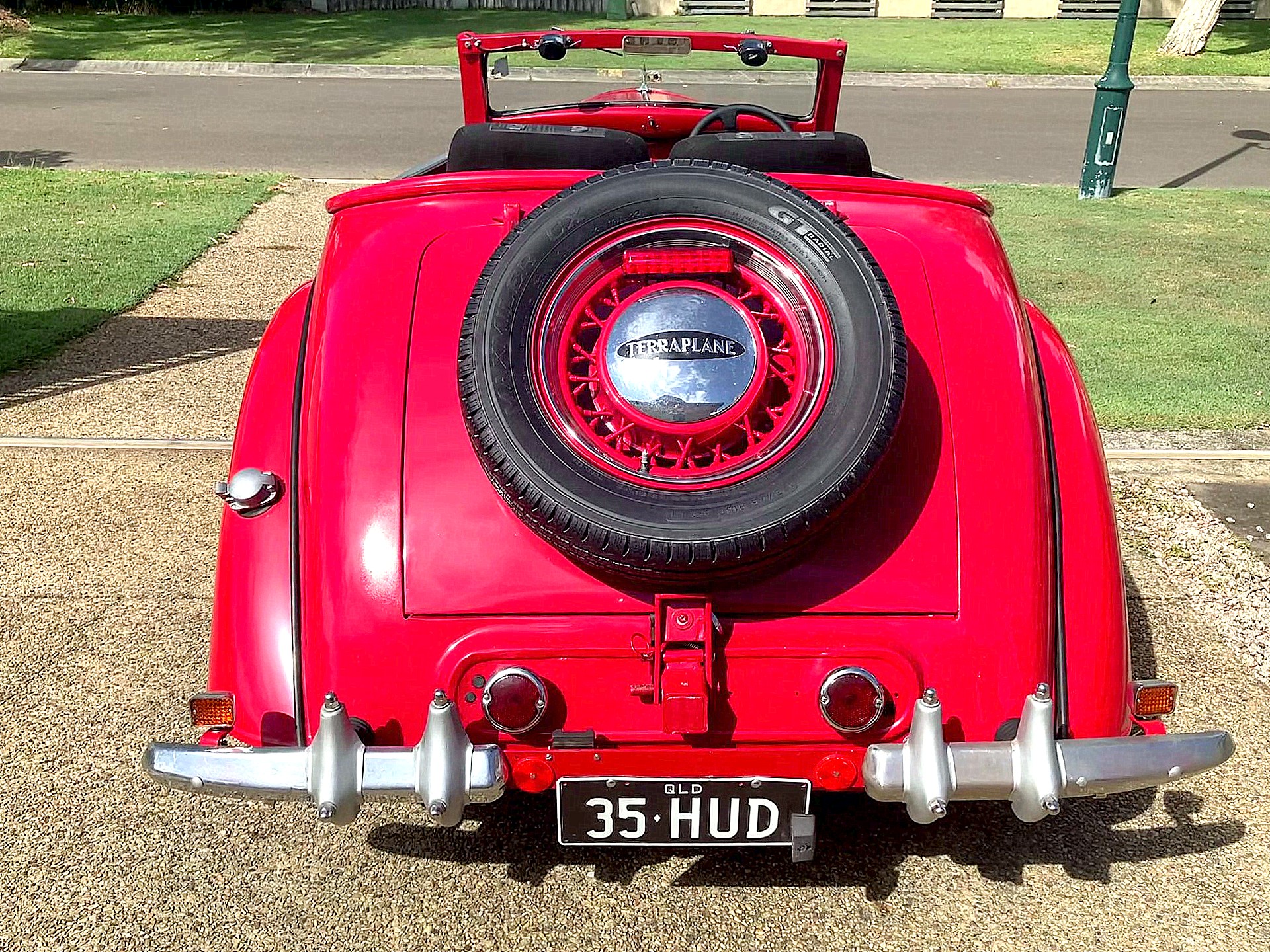 1935 HUDSON TERRAPLANE ROADSTER