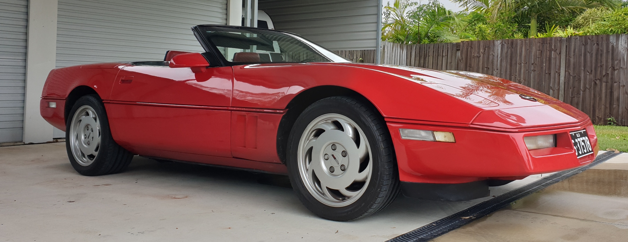 1988 CHEVROLET CORVETTE CONVERTIBLE