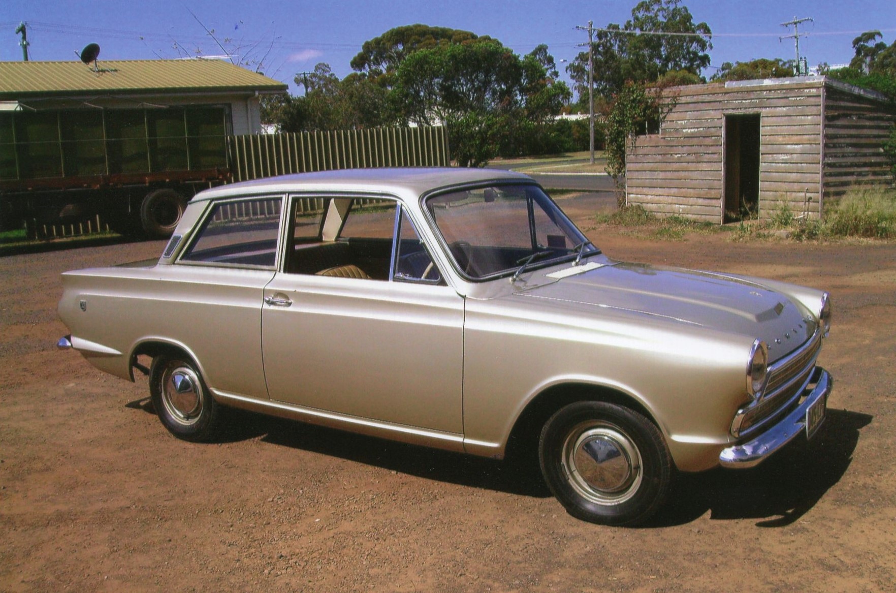 1966 FORD CORTINA 240 MKI SEDAN