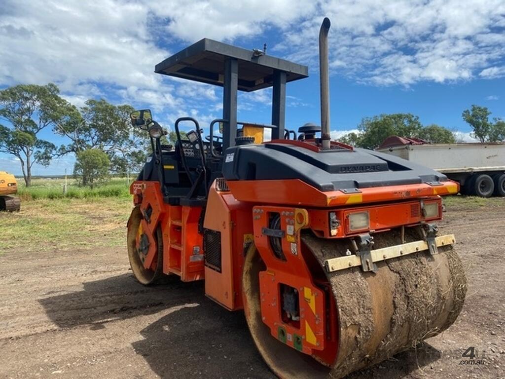 2005 Dynapac CC222HF Double Smooth Drum Roller